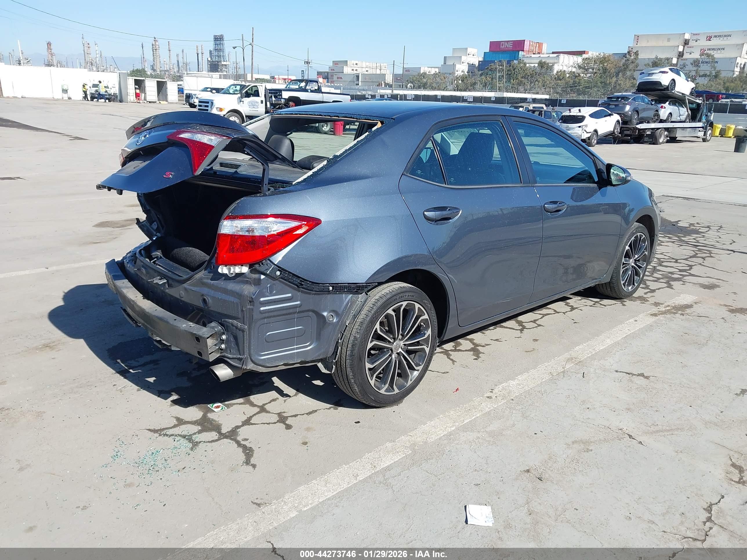 TOYOTA COROLLA image 4