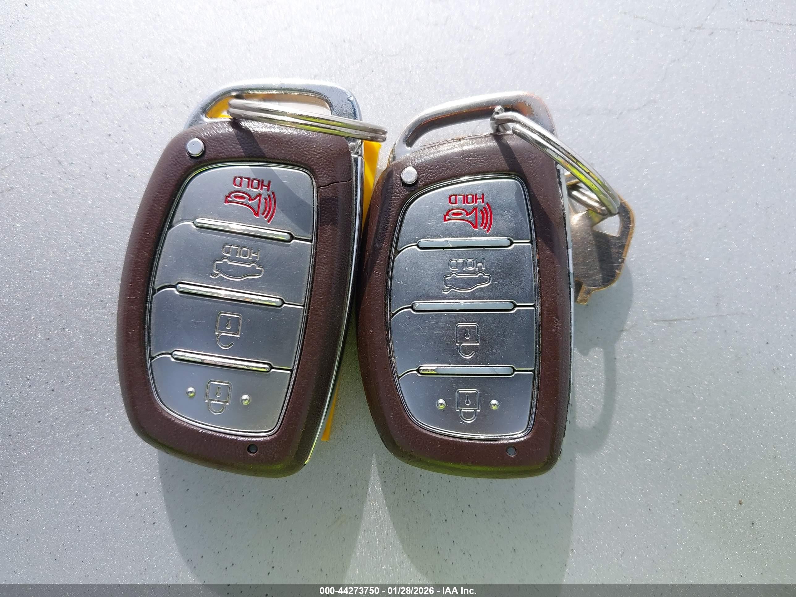 HYUNDAI SONATA image 11