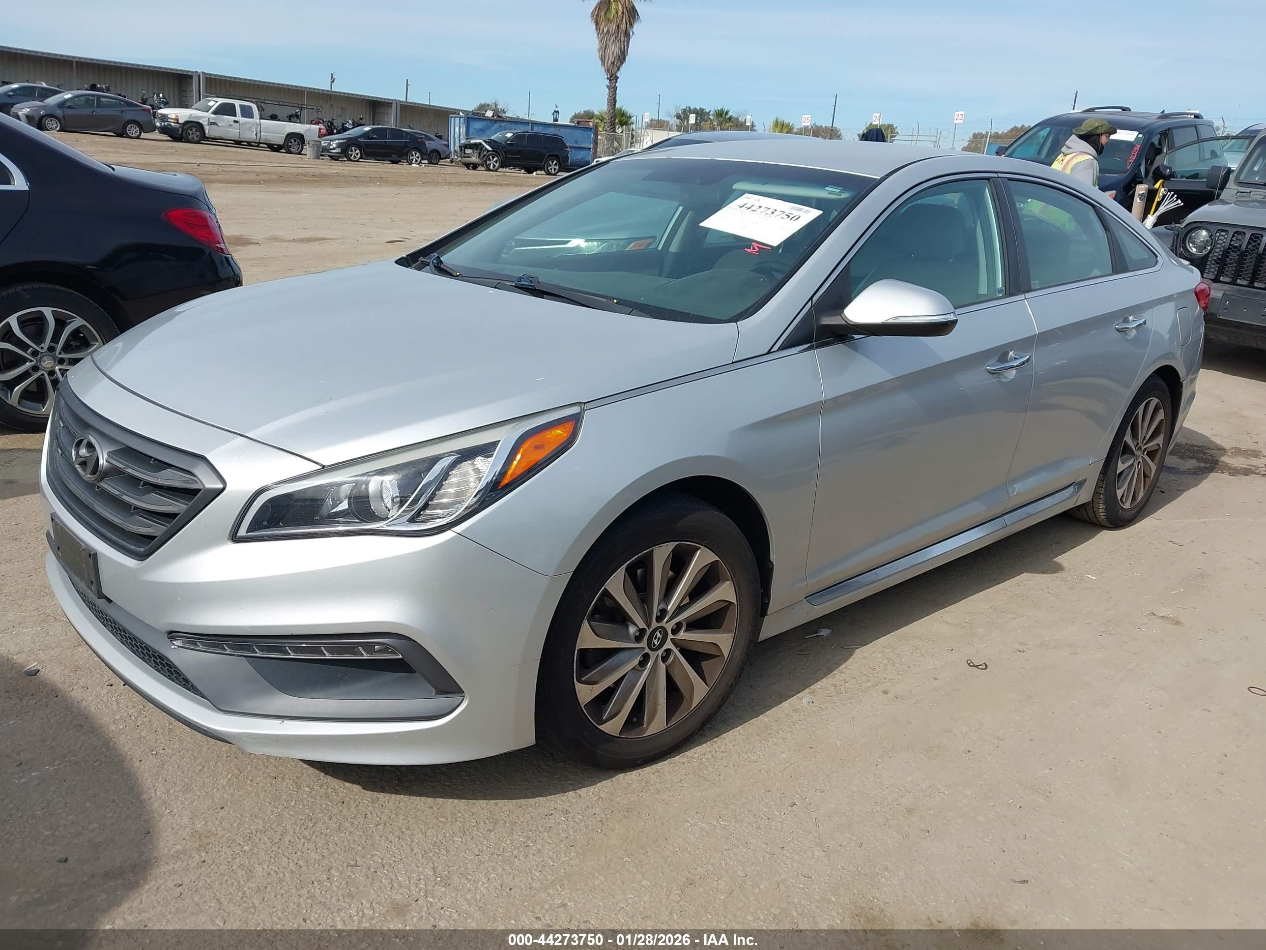 HYUNDAI SONATA image 2