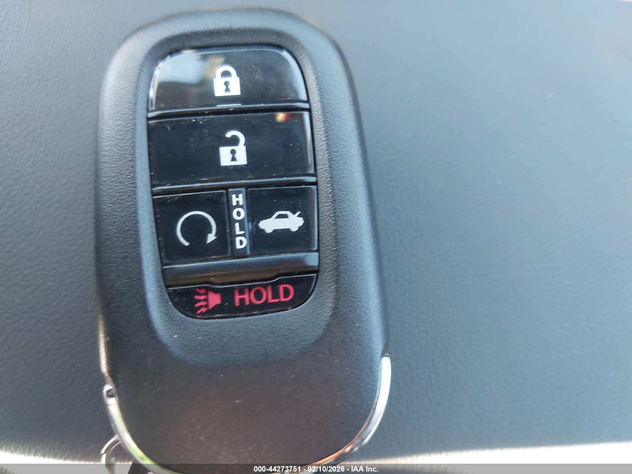HONDA ACCORD image 11