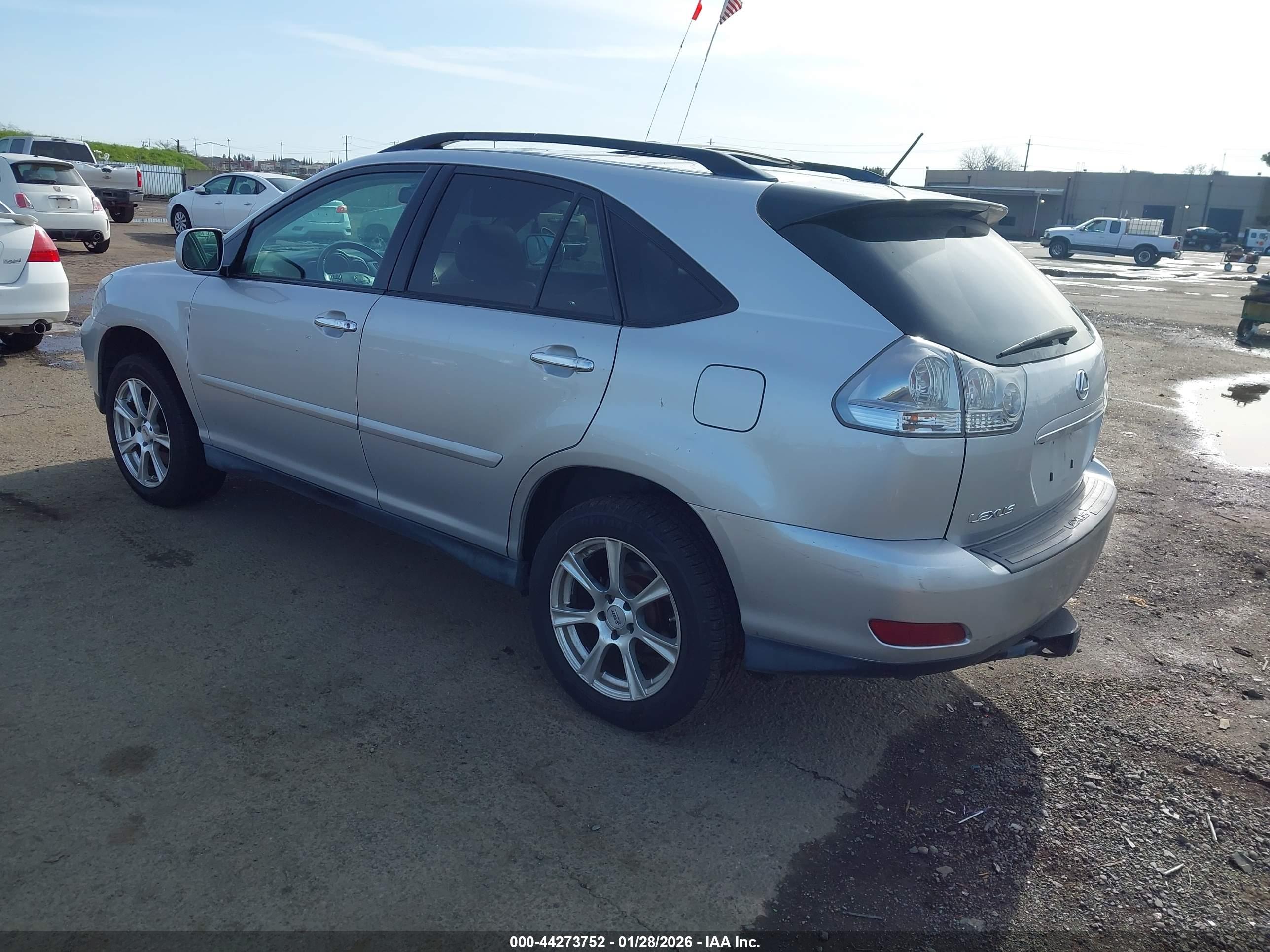 LEXUS RX image 3