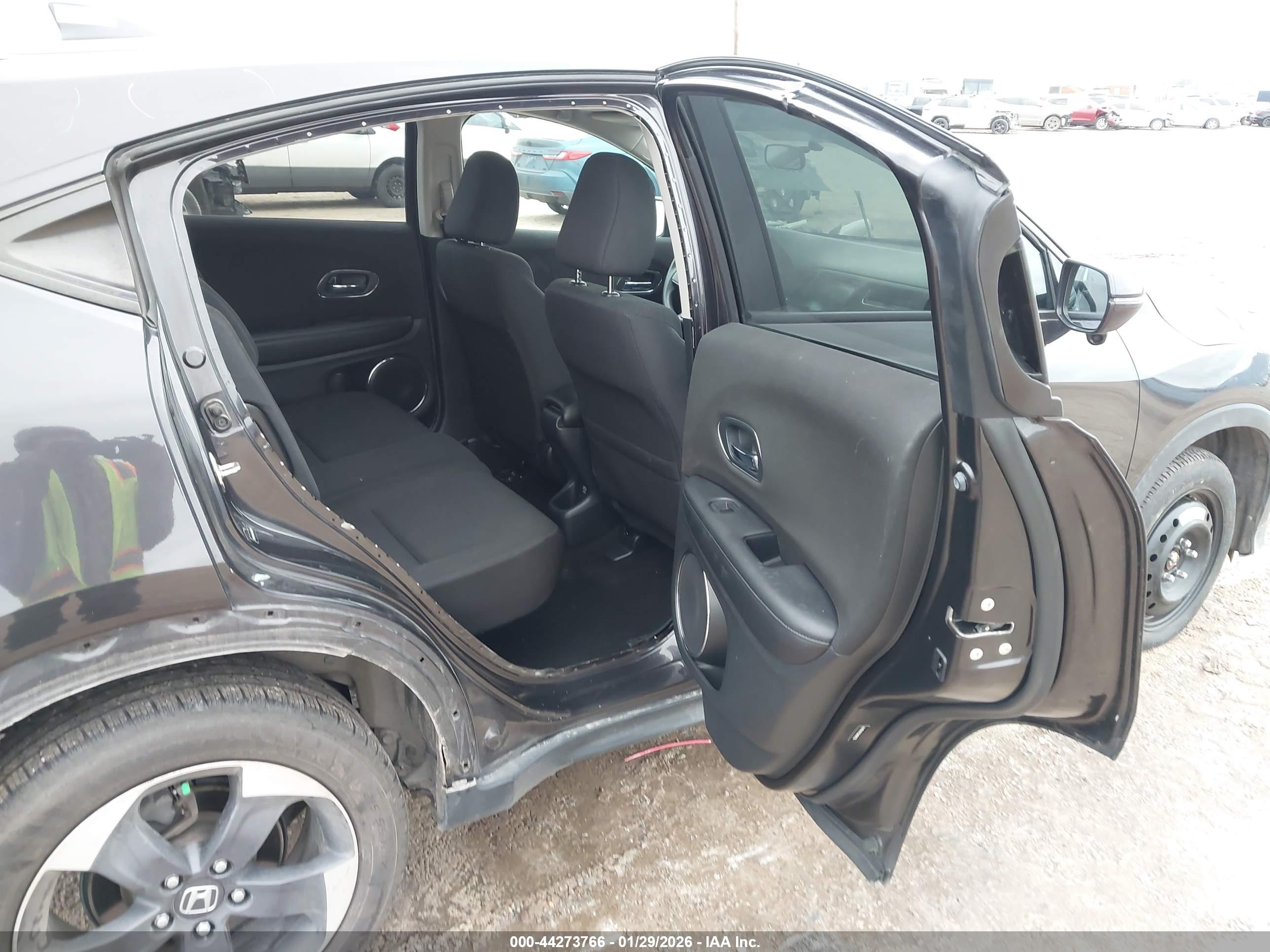 HONDA HR-V image 8