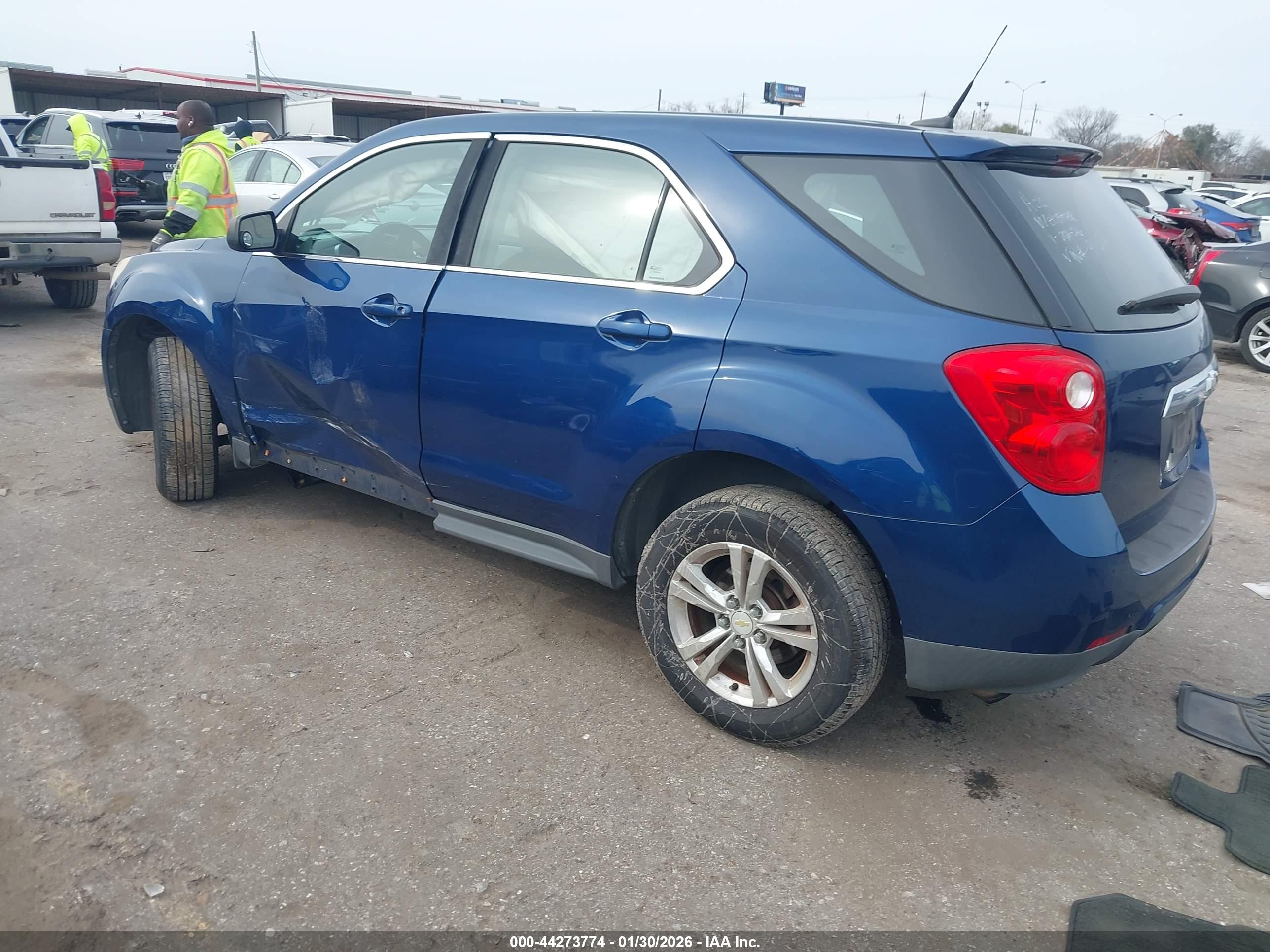 CHEVROLET EQUINOX image 3