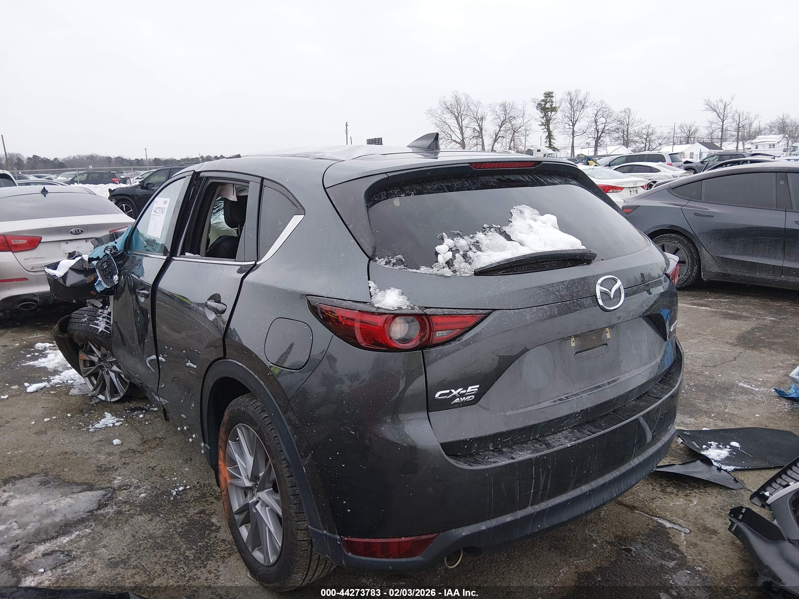 MAZDA CX-5 image 3