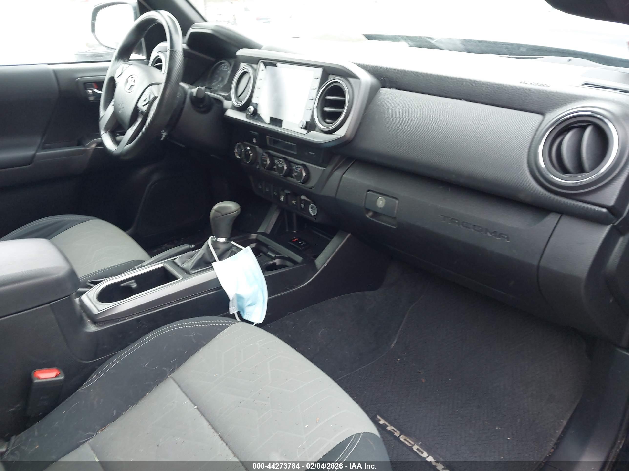 TOYOTA TACOMA image 5