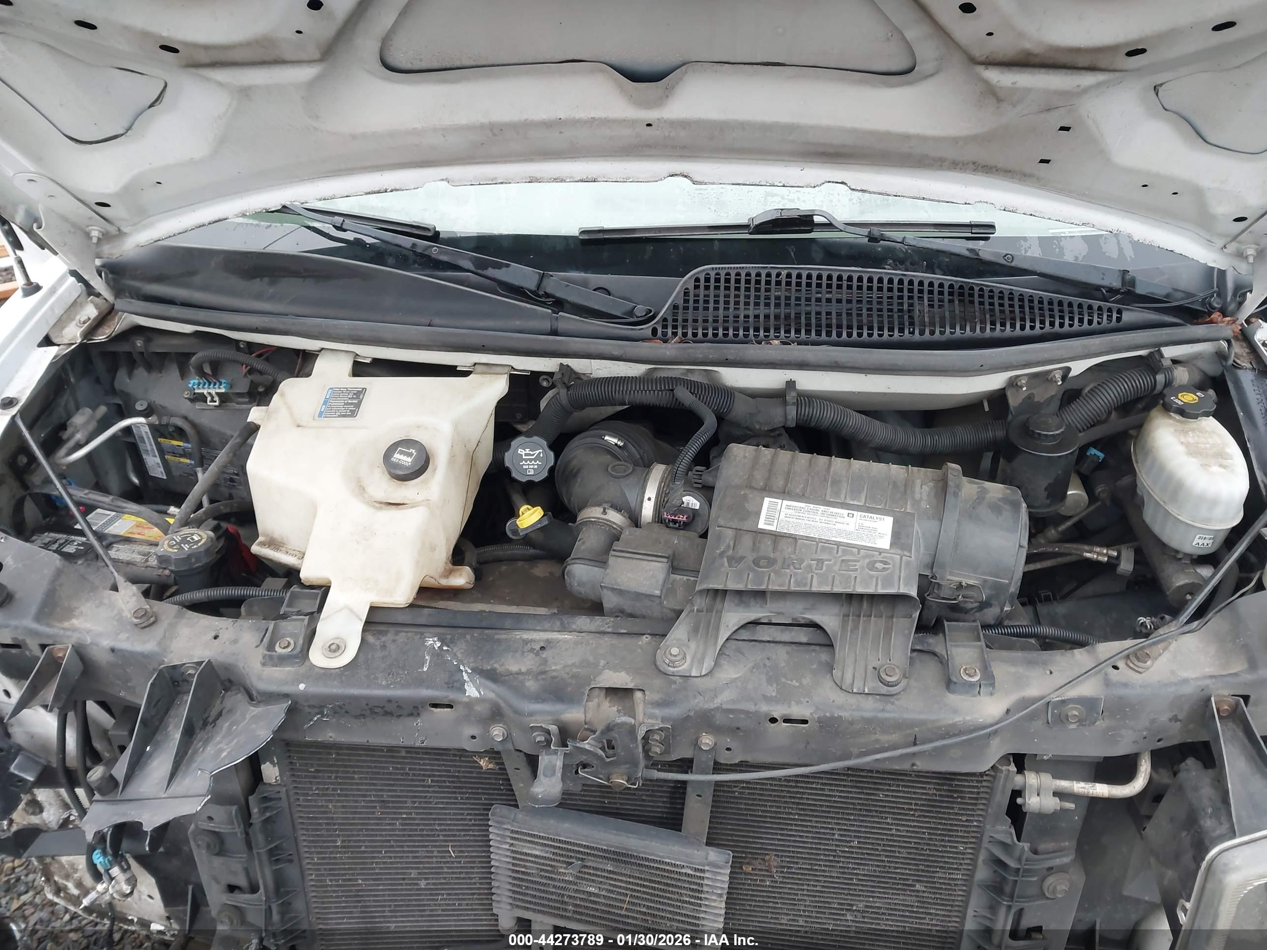 GMC SAVANA image 10