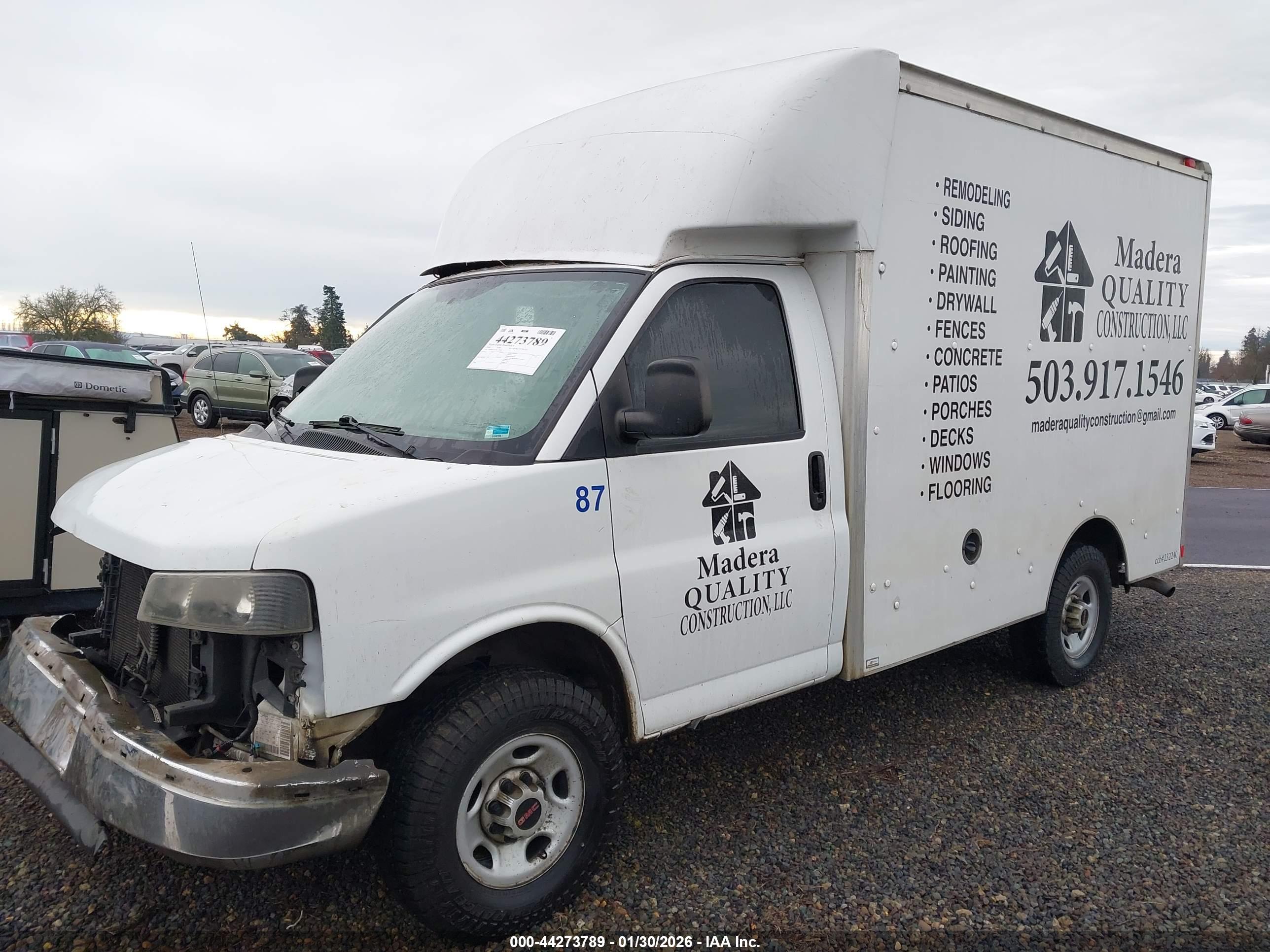 GMC SAVANA image 2