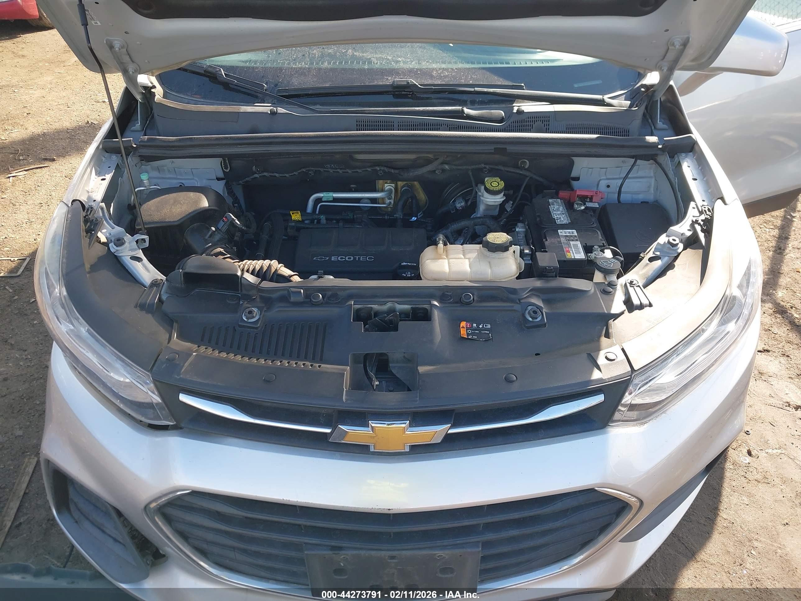 CHEVROLET TRAX image 10