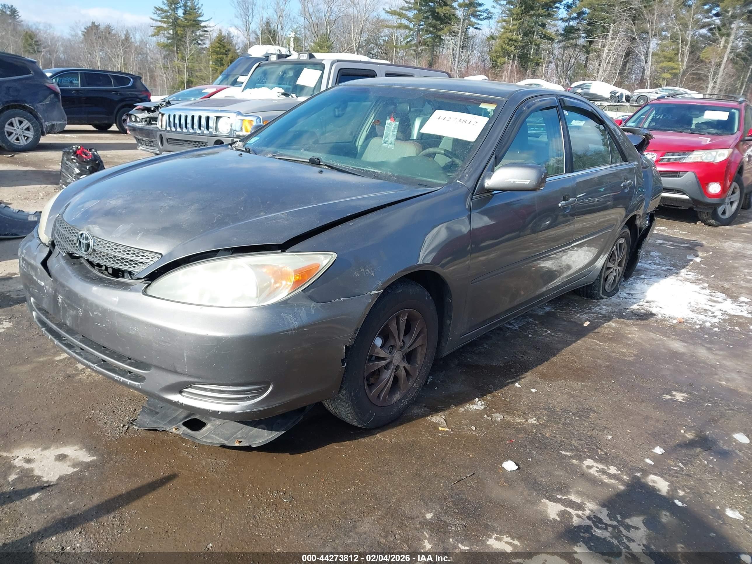 TOYOTA CAMRY image 2