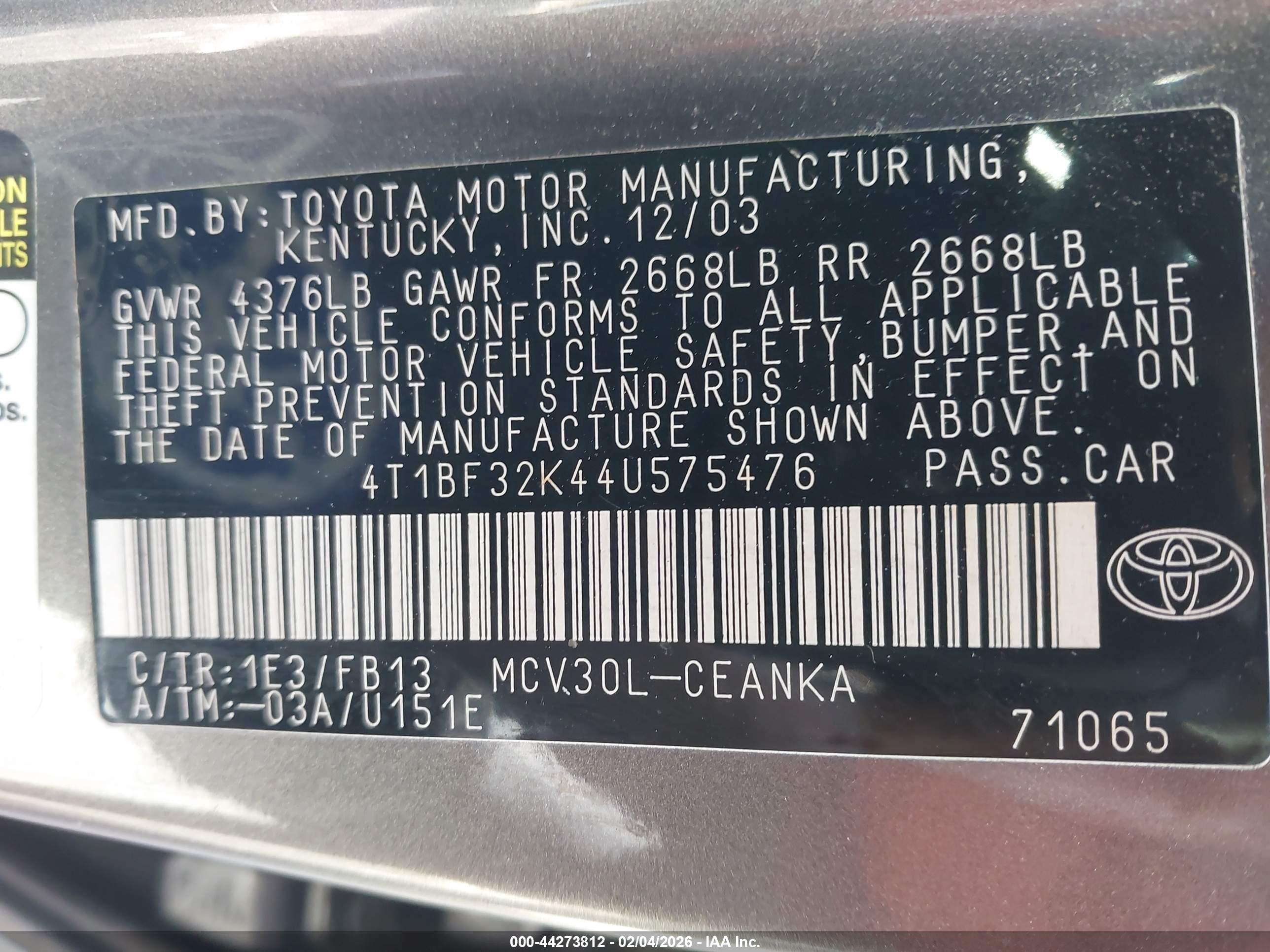 TOYOTA CAMRY image 9