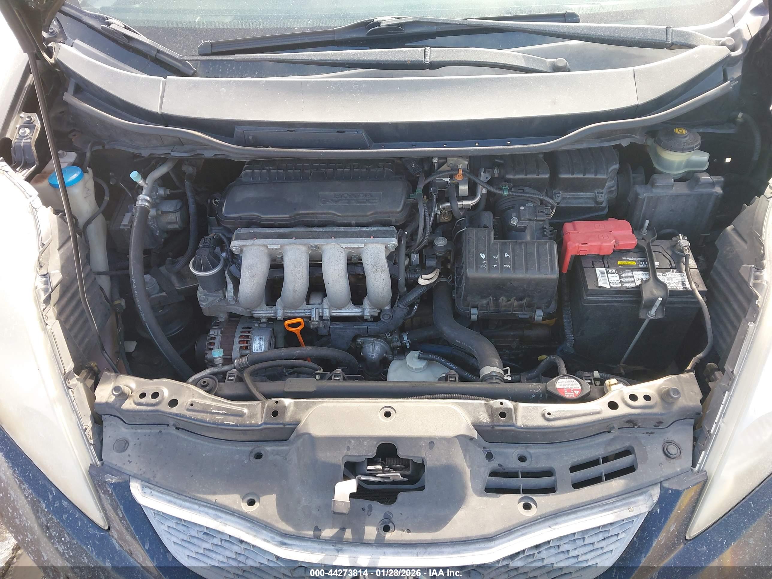 HONDA FIT image 10