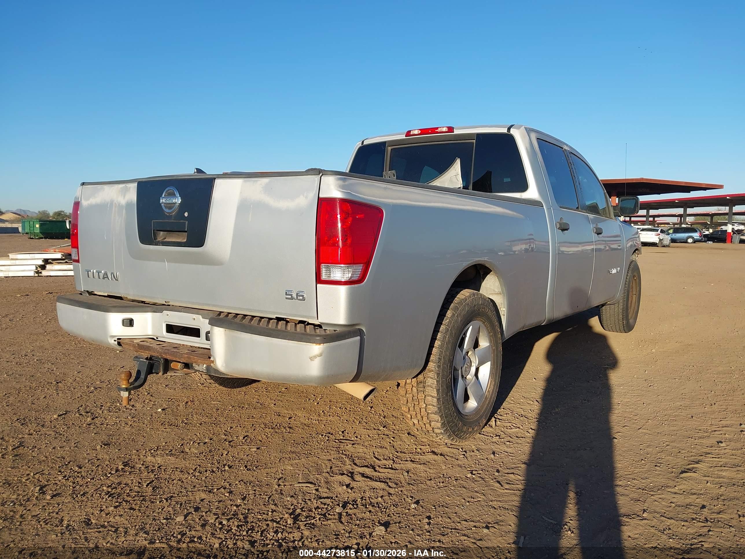 NISSAN TITAN image 4