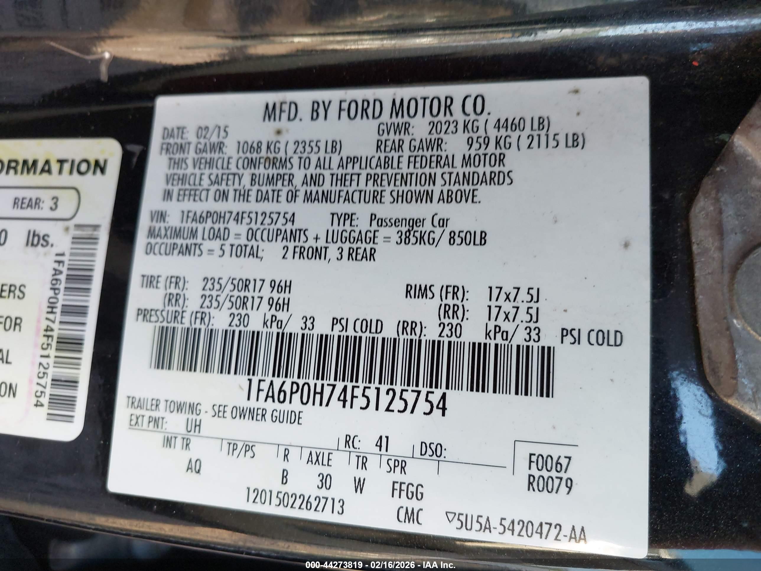 FORD FUSION image 9