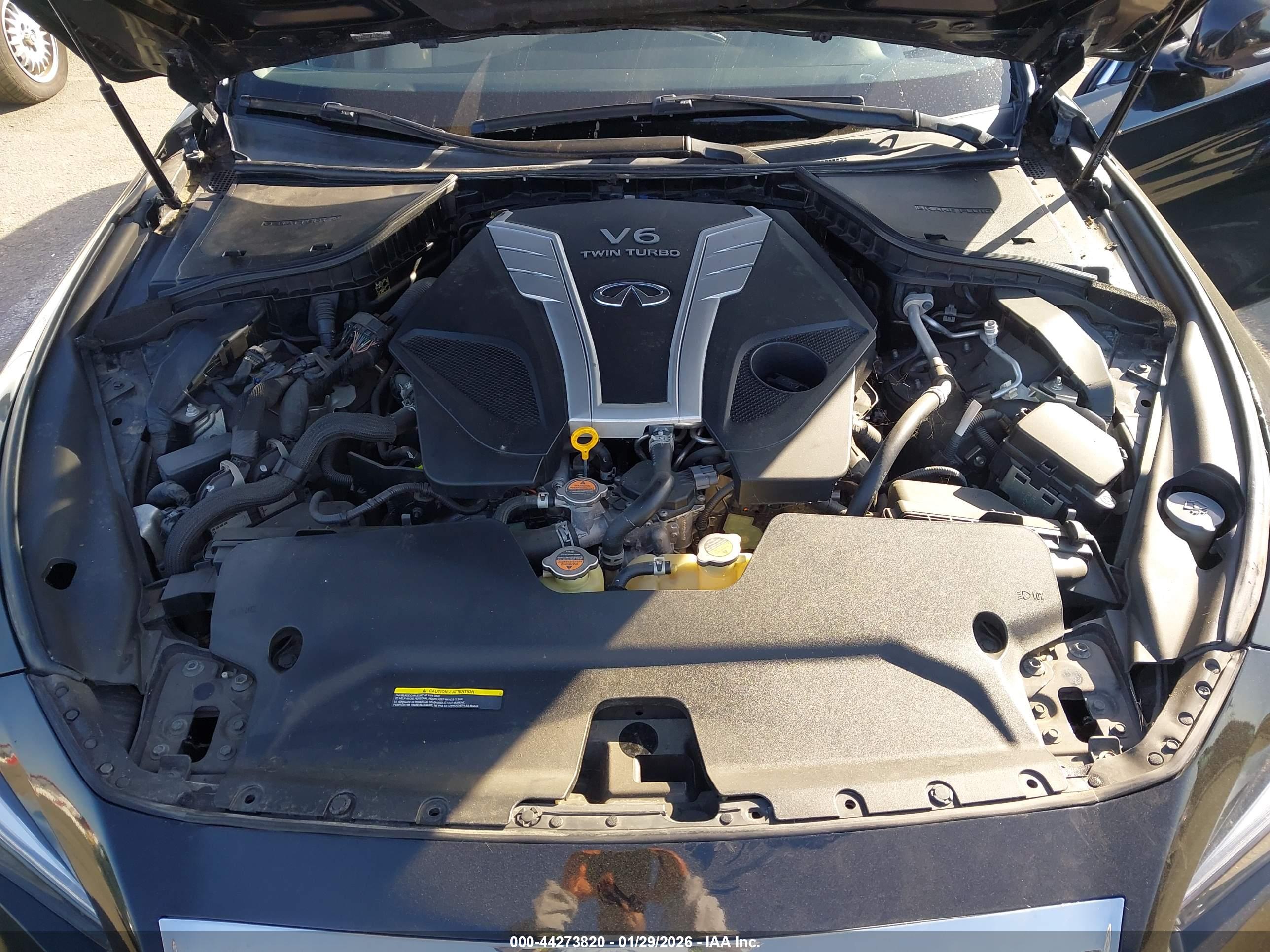 INFINITI Q50 image 10