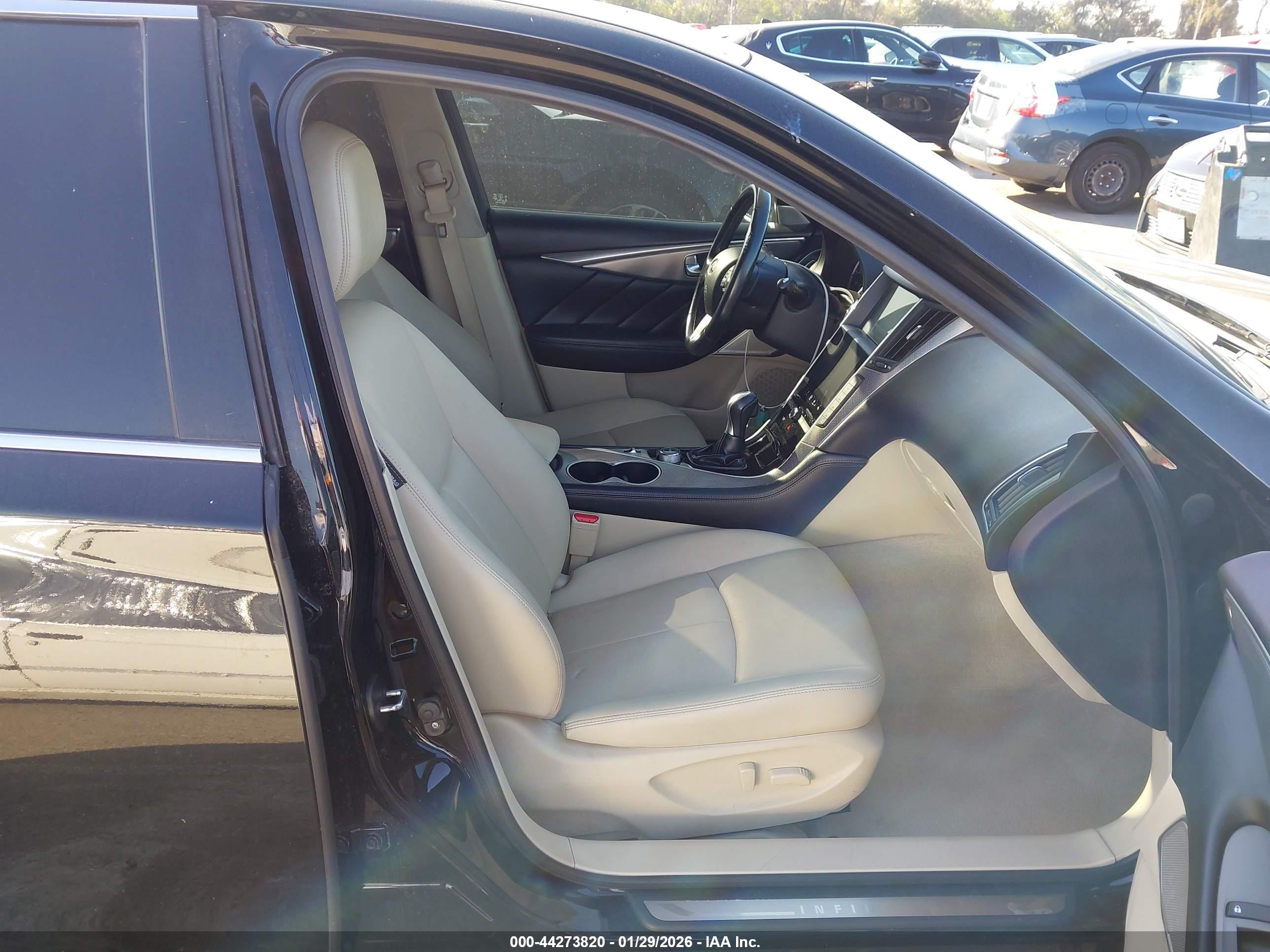 INFINITI Q50 image 5