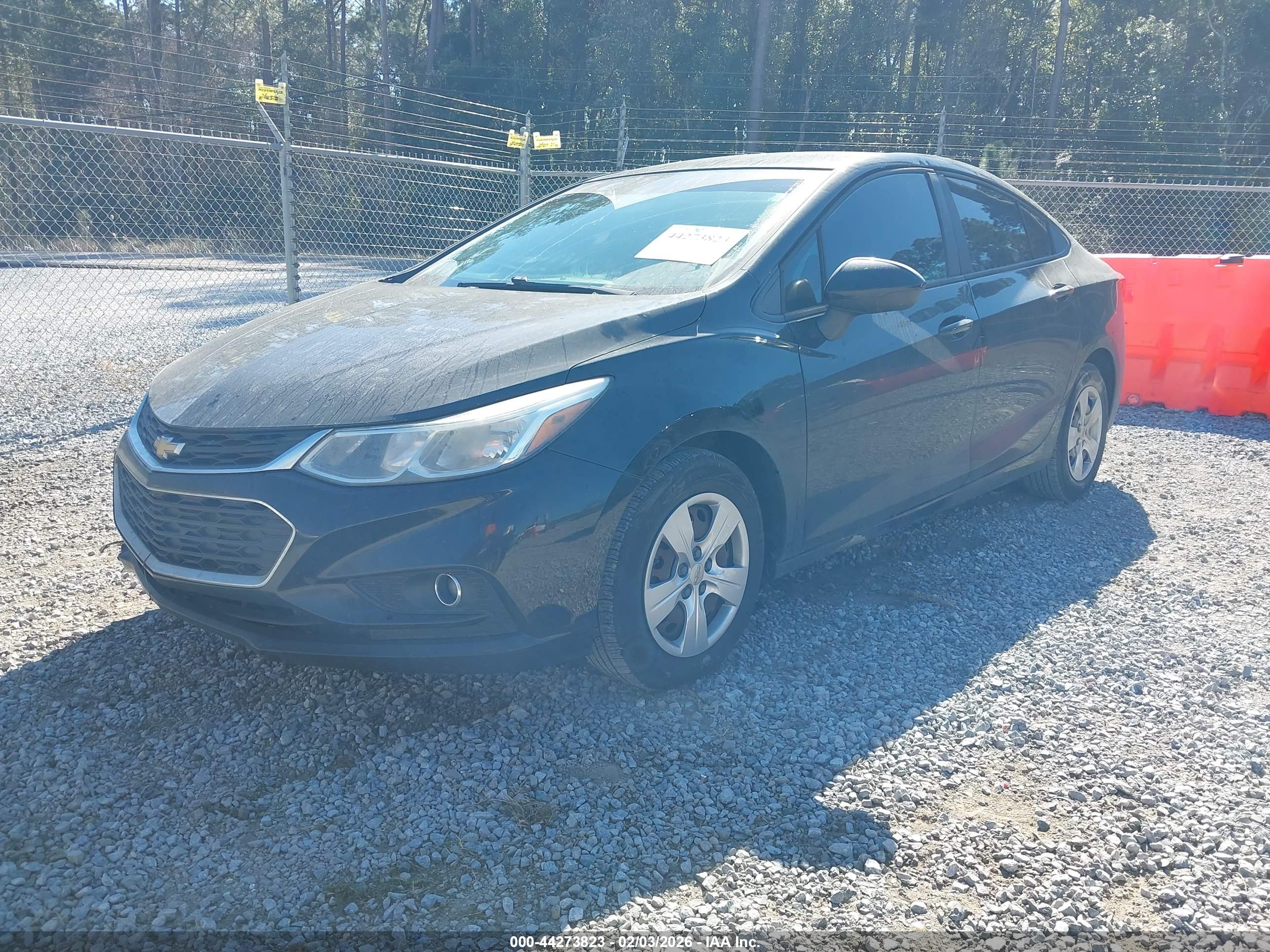 CHEVROLET CRUZE image 2