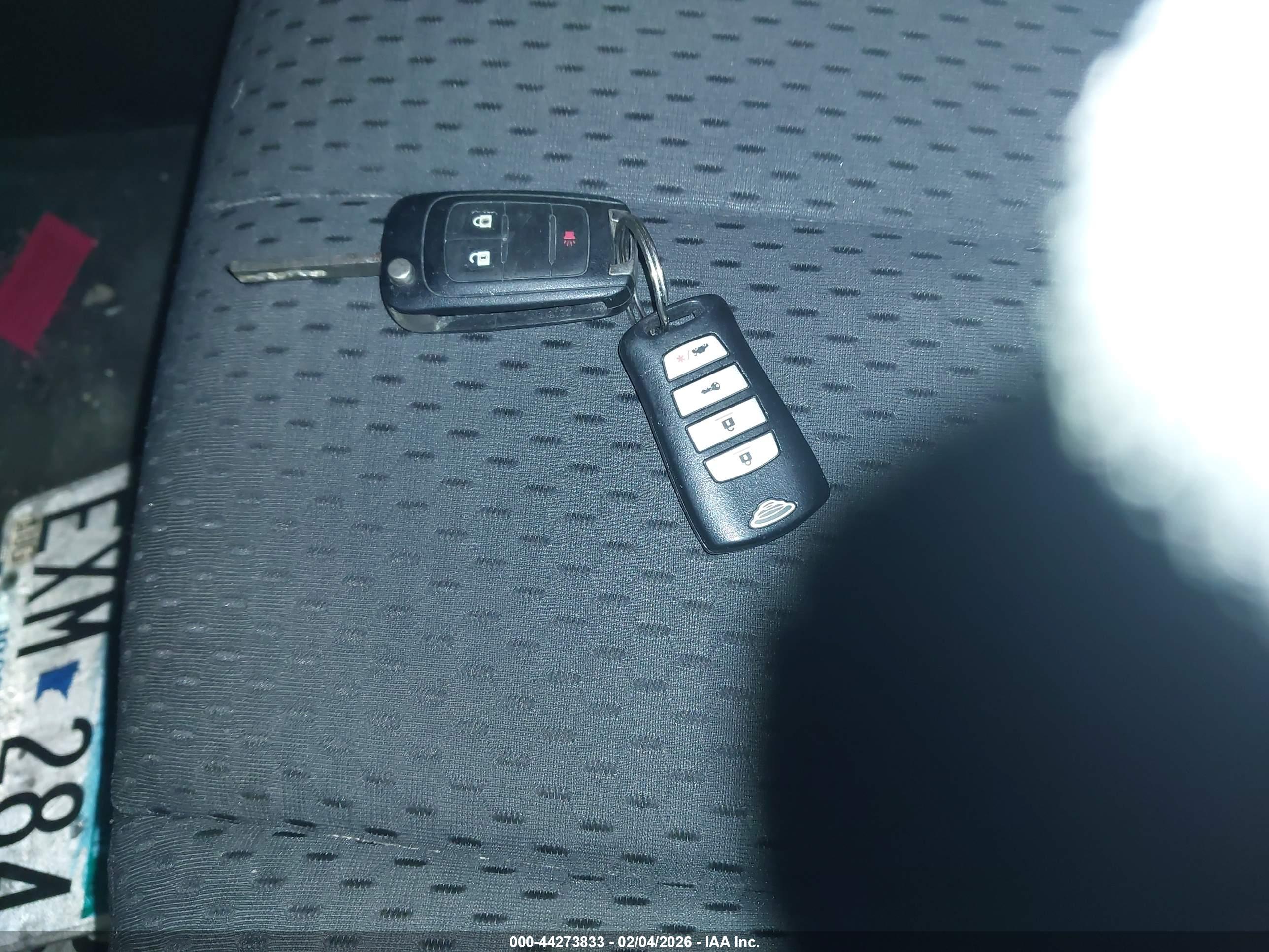 CHEVROLET EQUINOX image 11