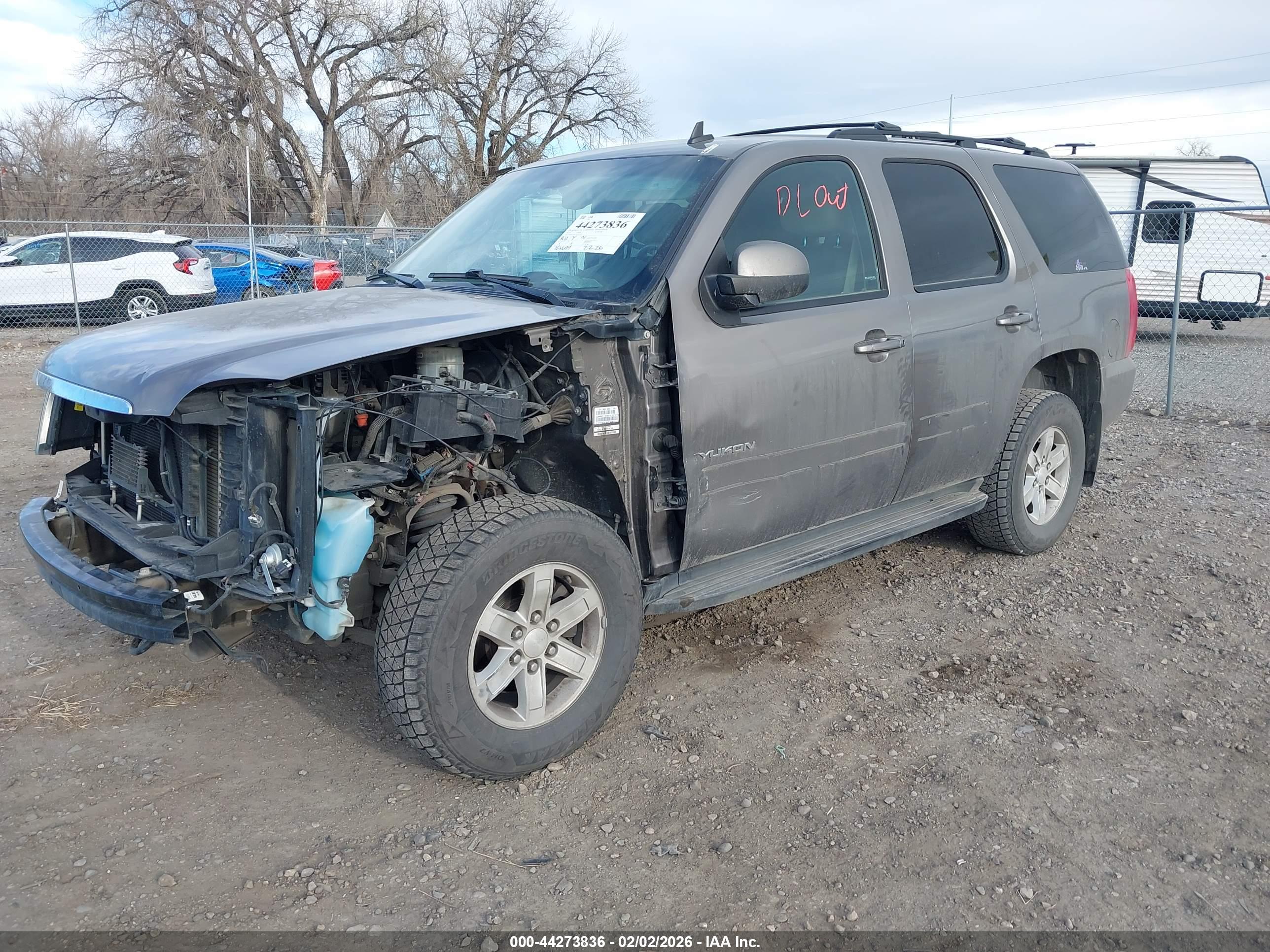 GMC YUKON image 2