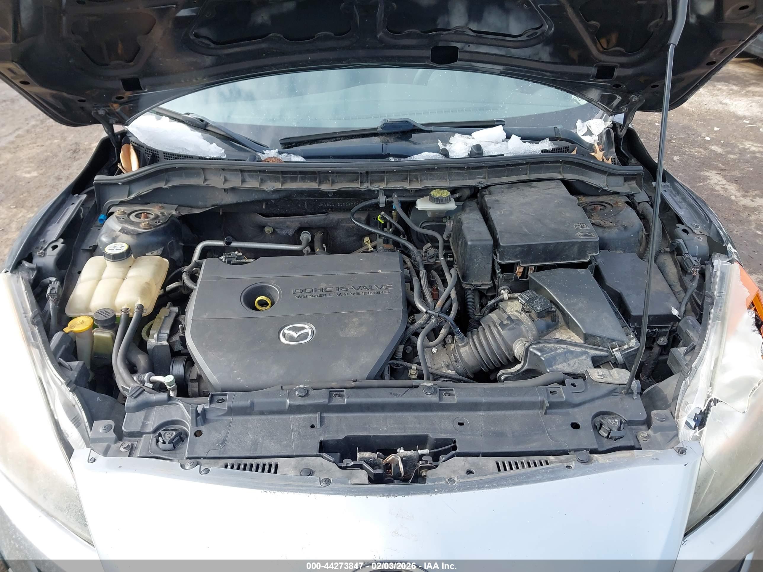 MAZDA MAZDA3 image 10