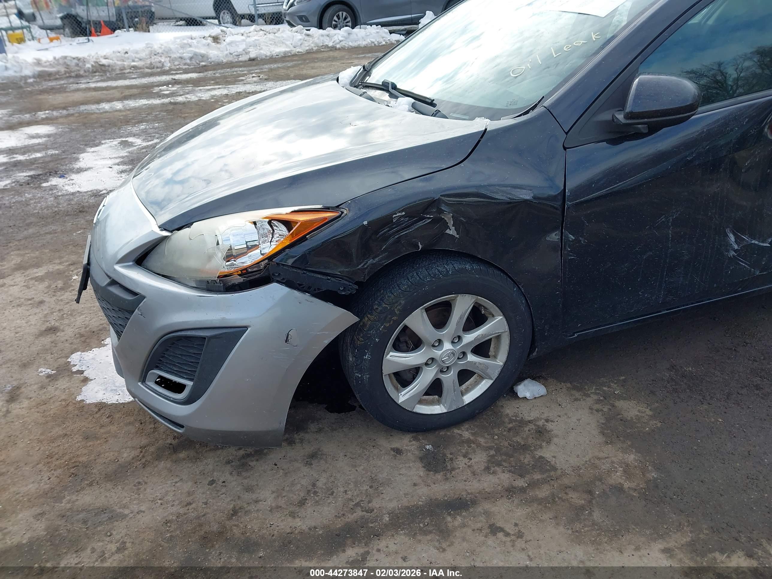 MAZDA MAZDA3 image 6