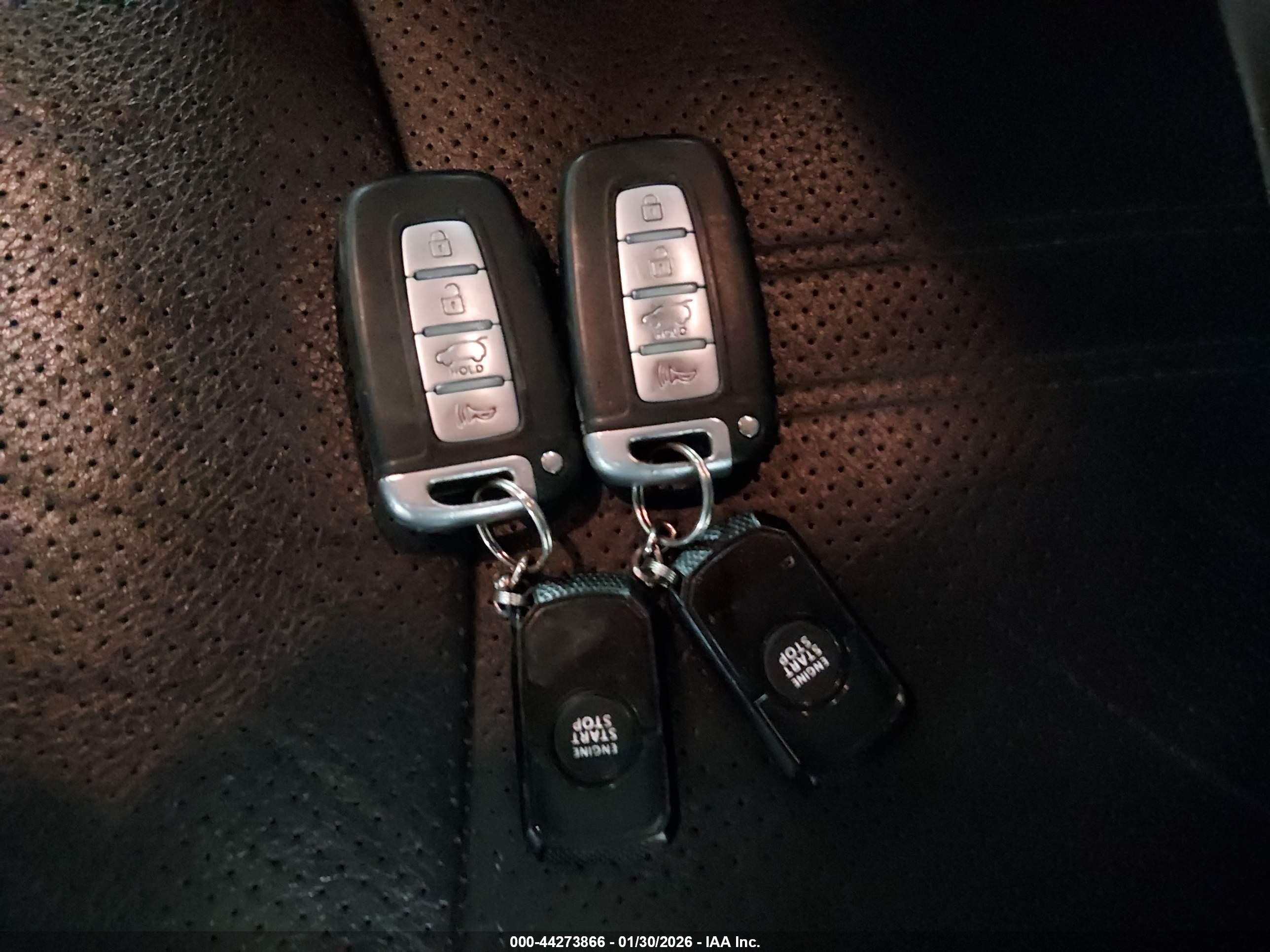 KIA SORENTO image 11