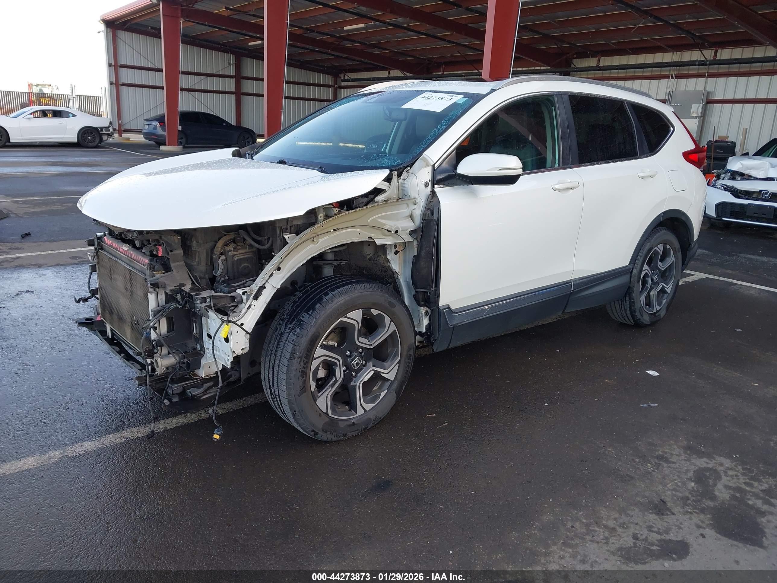 HONDA CR-V image 2
