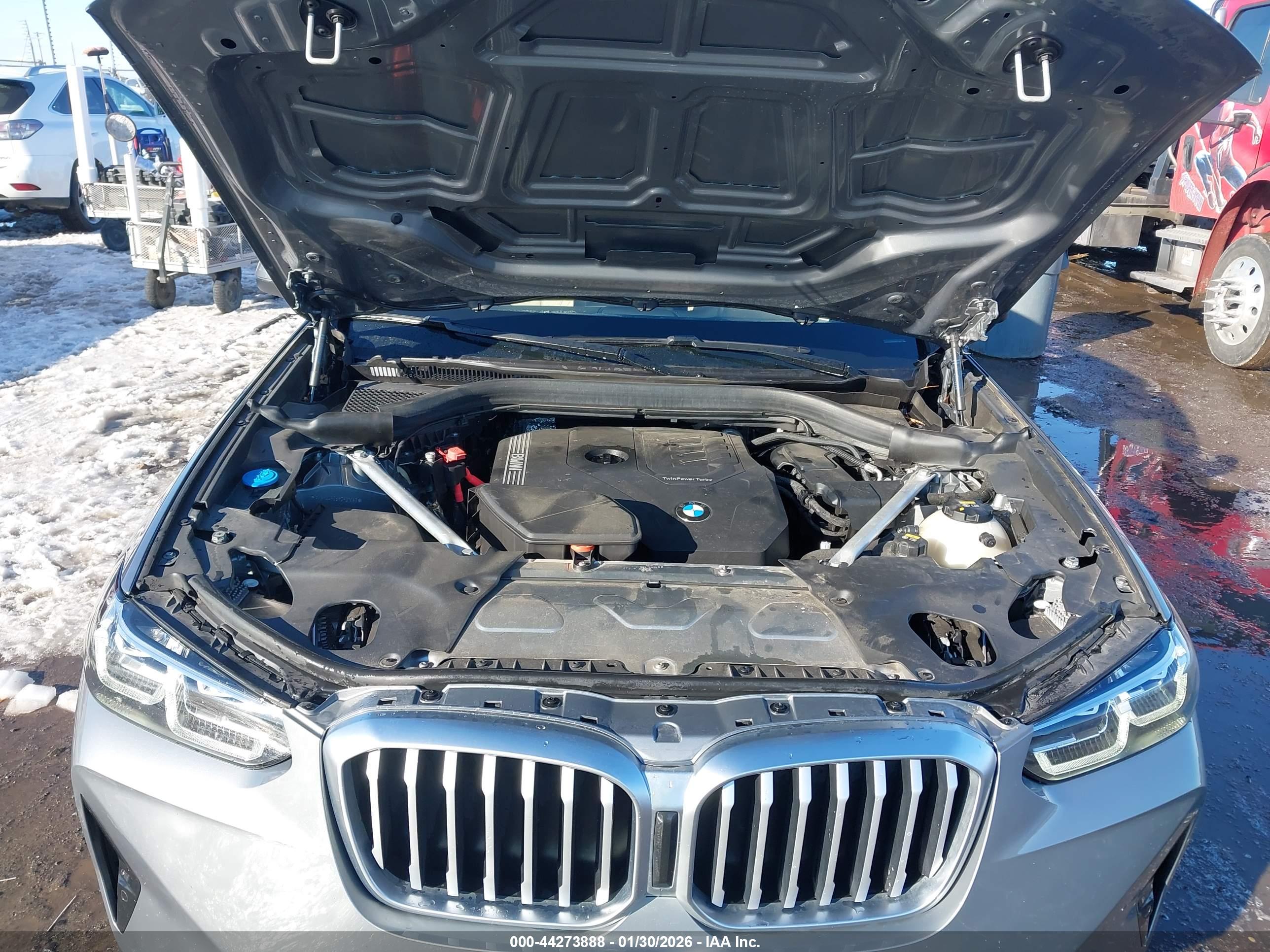 BMW X3 image 10
