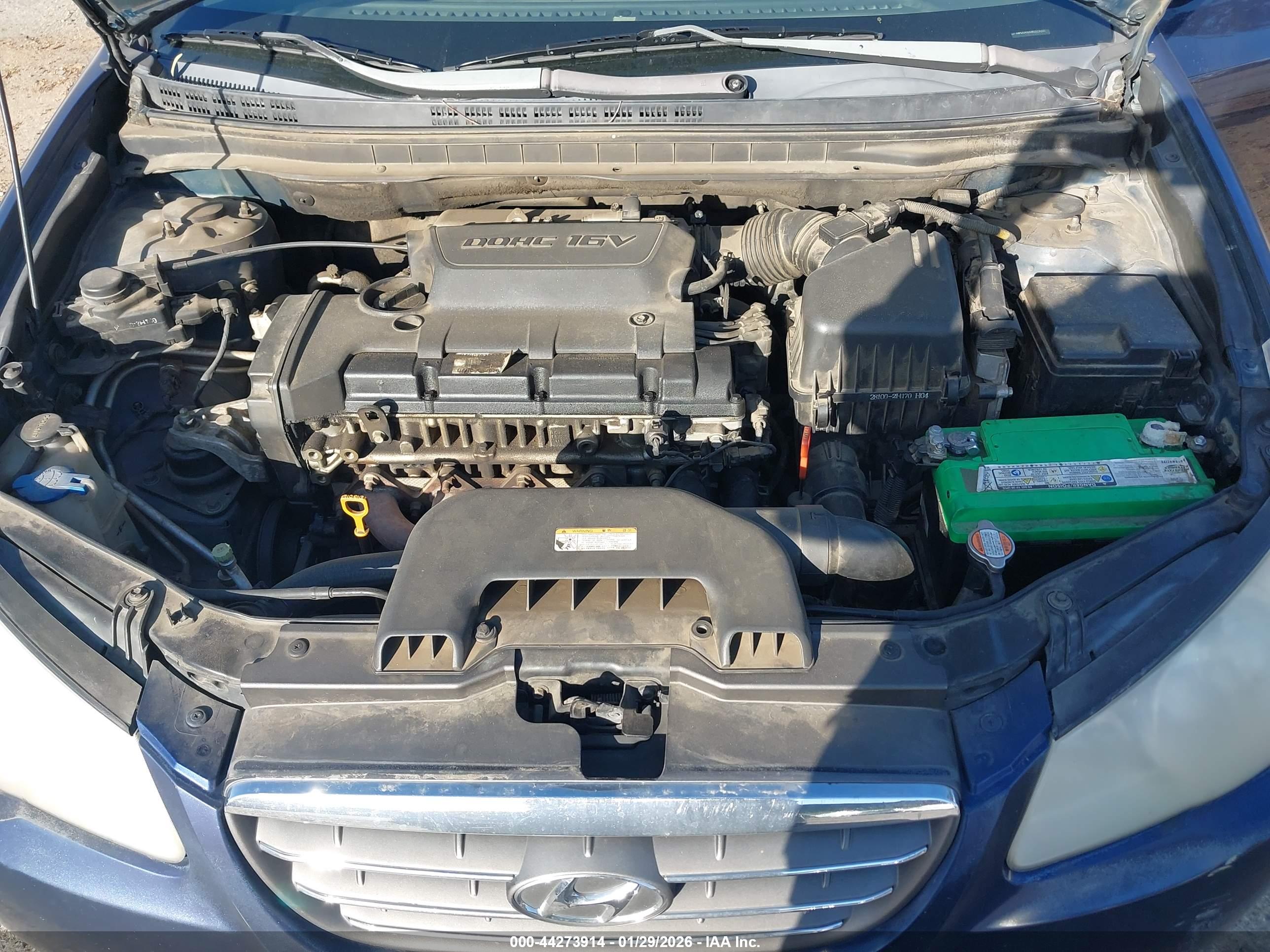 HYUNDAI ELANTRA image 10