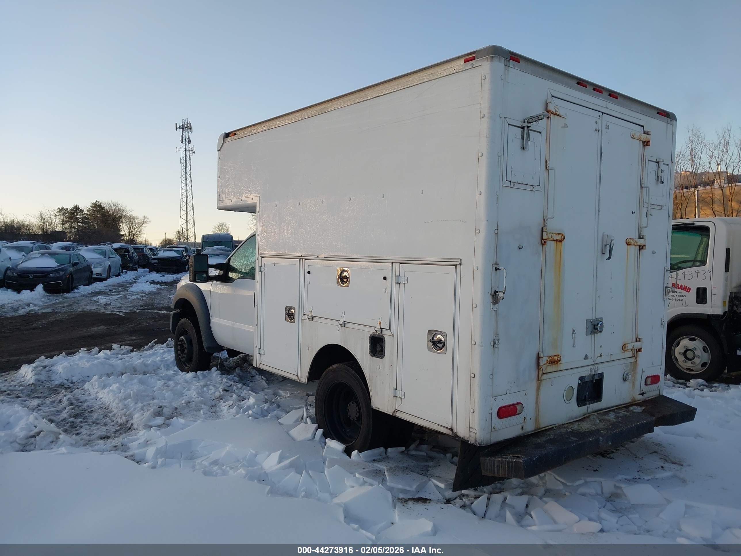 FORD F-450 image 3