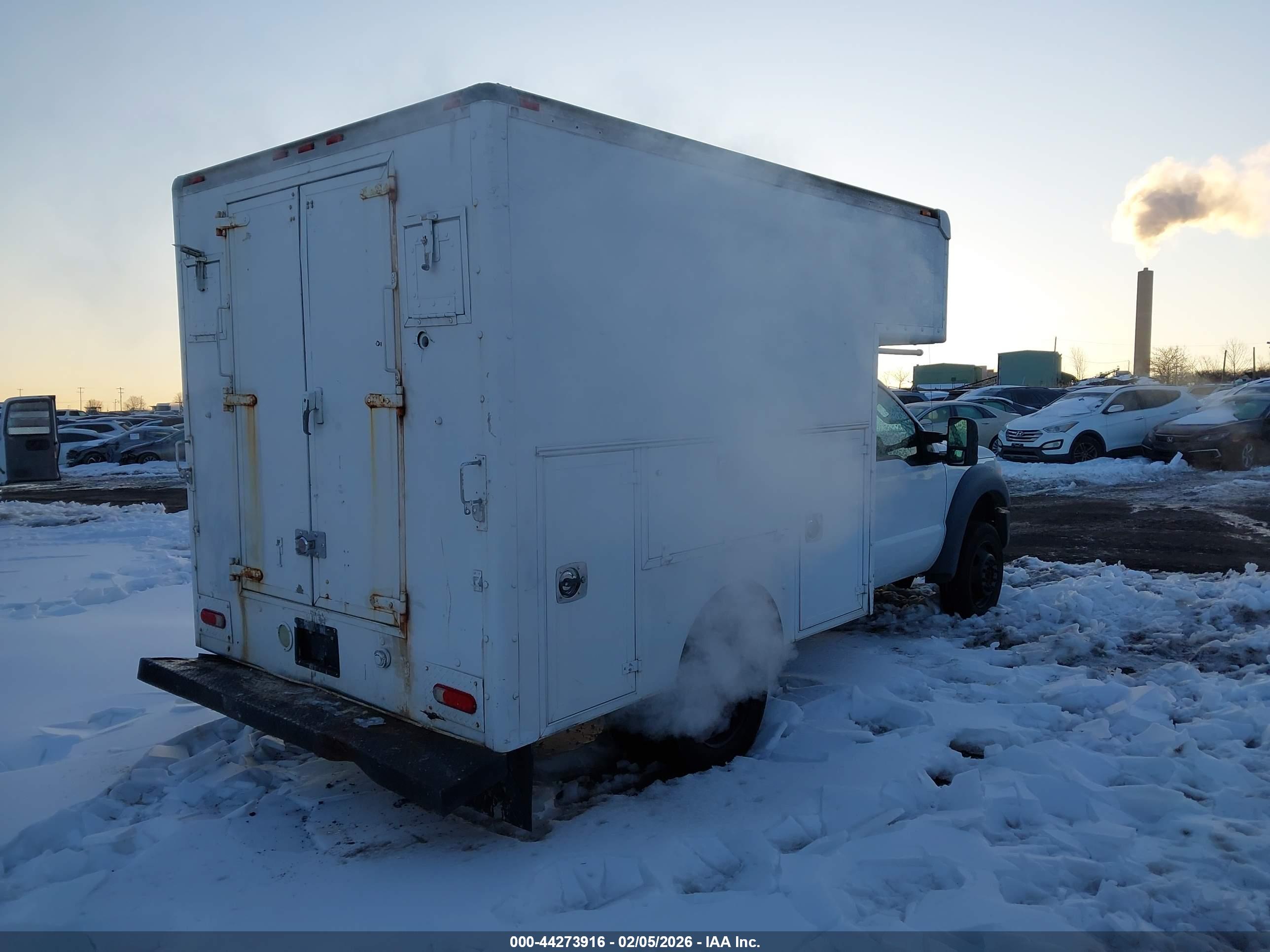 FORD F-450 image 4