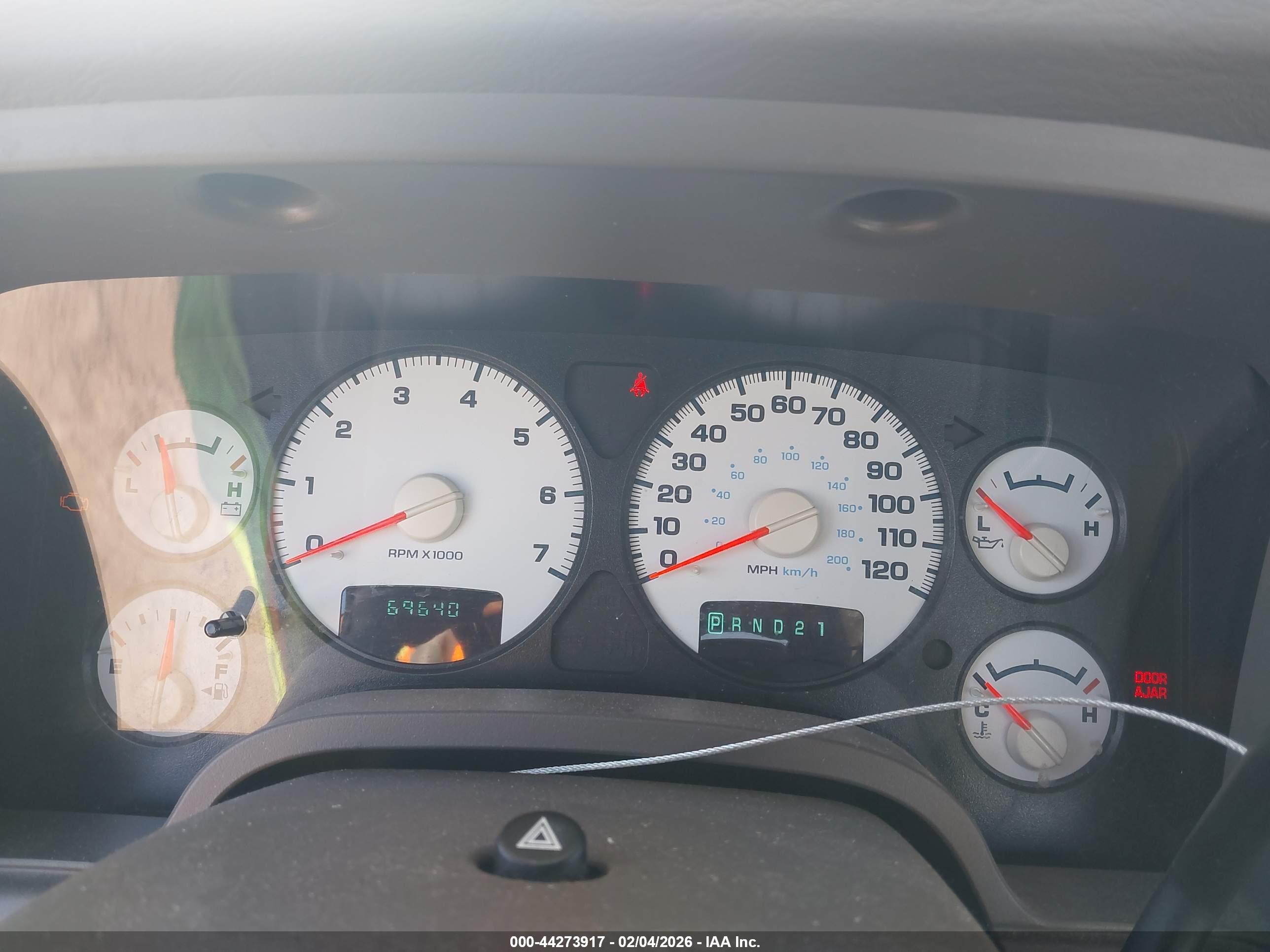 DODGE RAM image 7