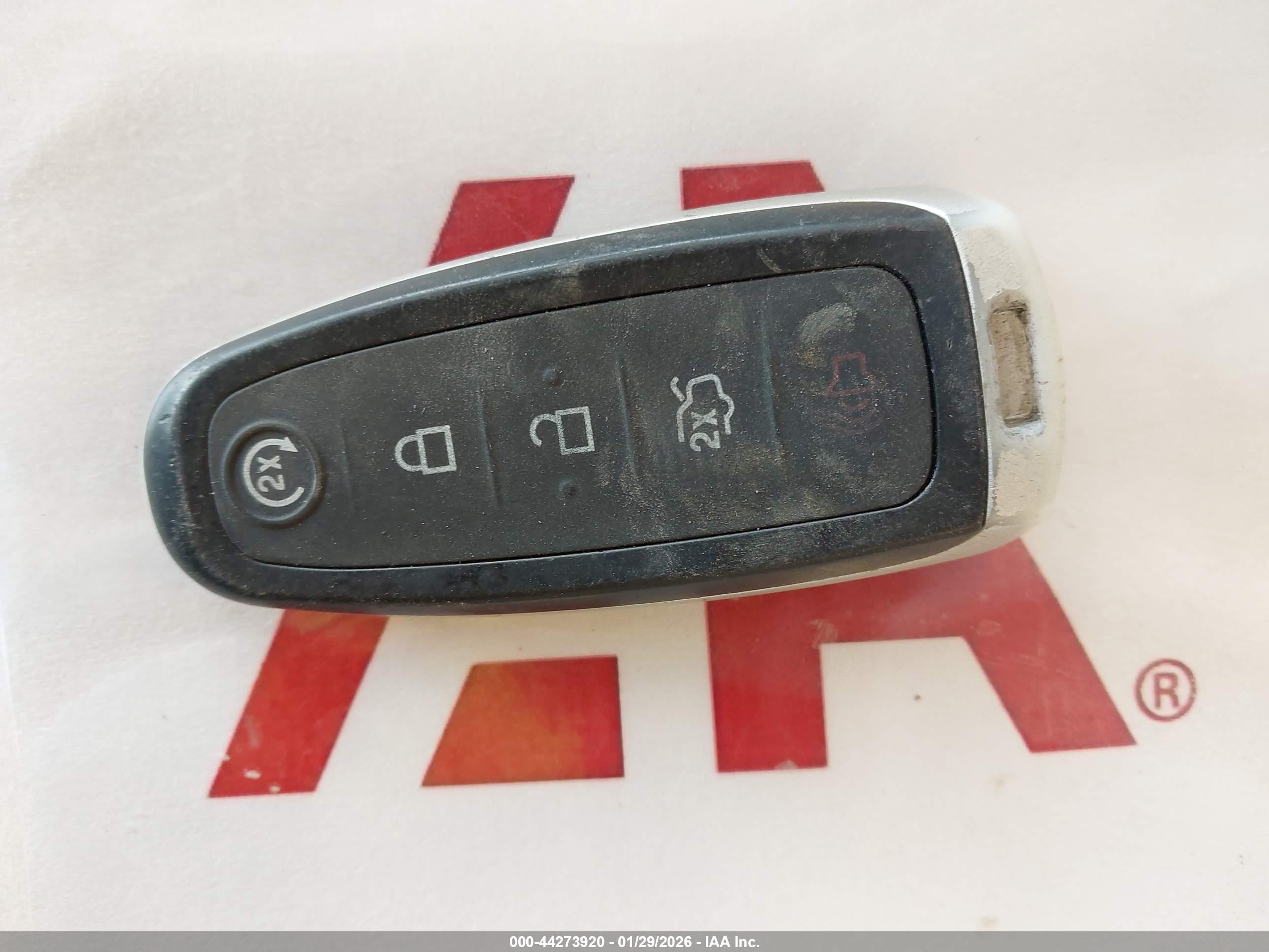 FORD ESCAPE image 11