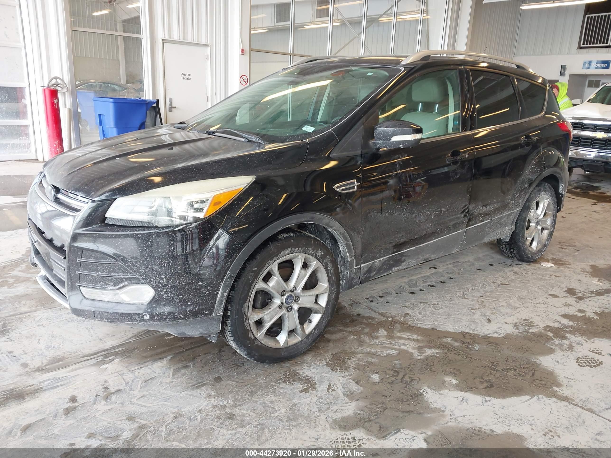 FORD ESCAPE image 2