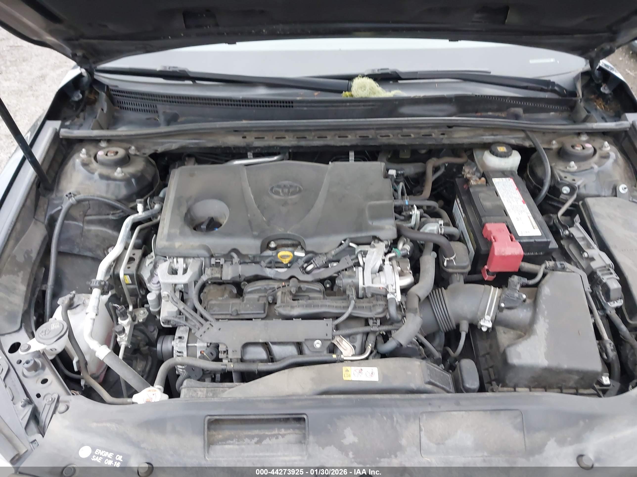 TOYOTA CAMRY image 10