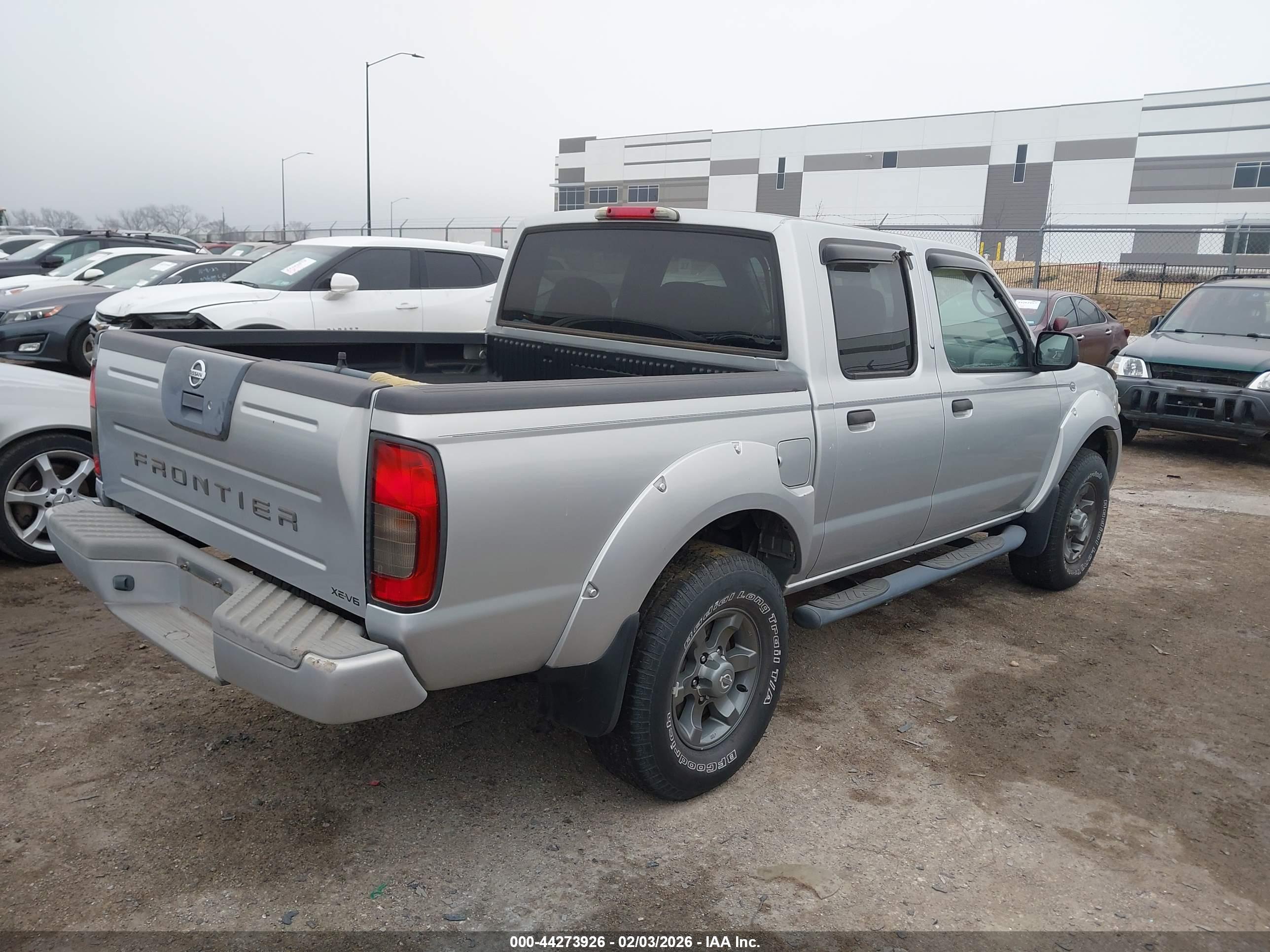 NISSAN FRONTIER image 4