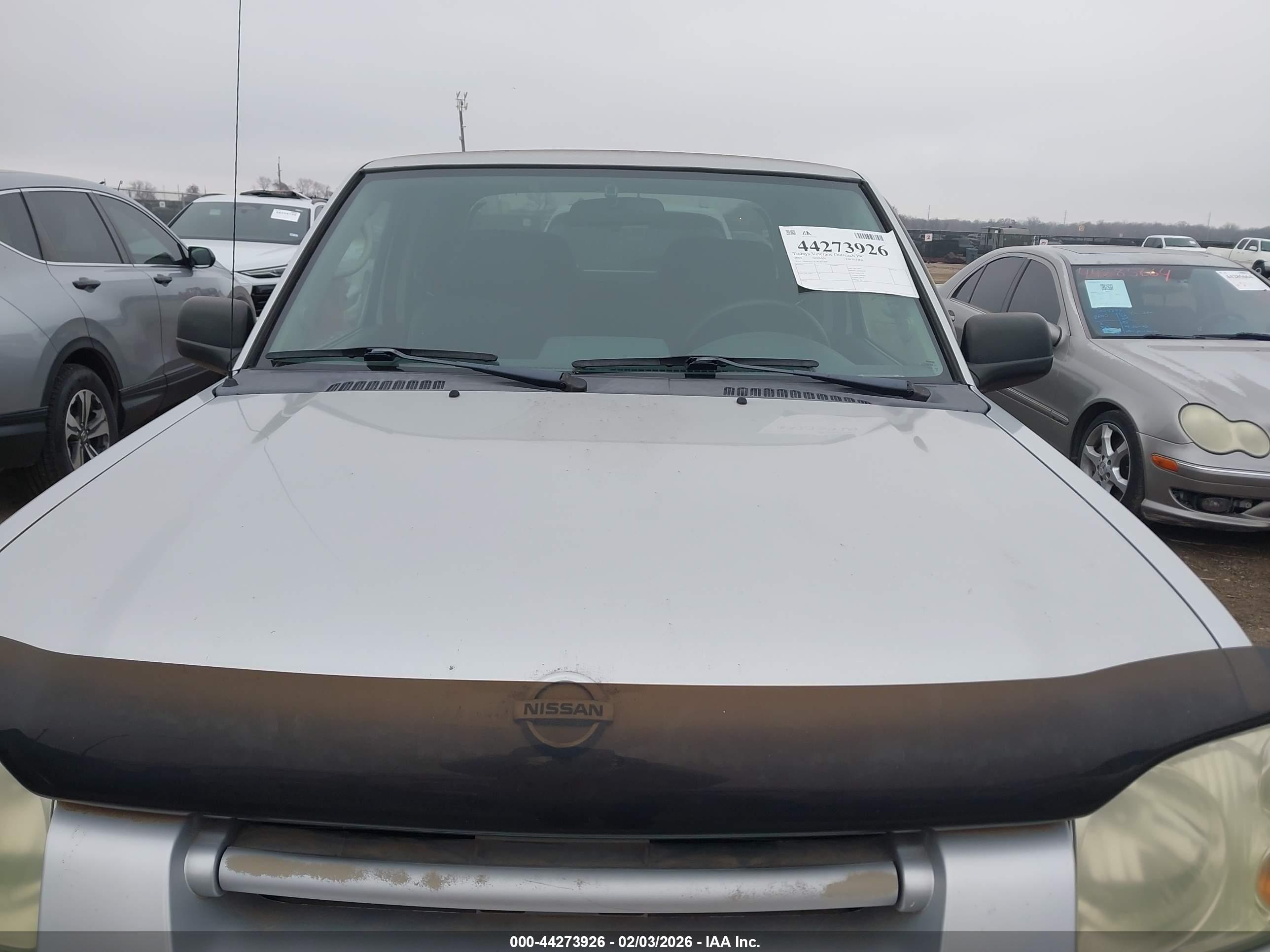 NISSAN FRONTIER image 6