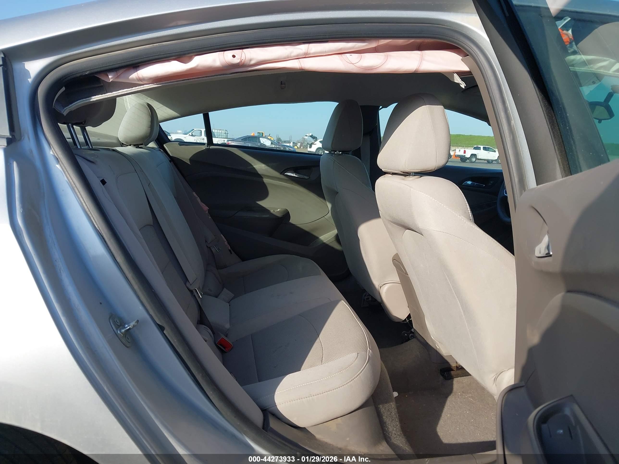 CHEVROLET CRUZE image 8