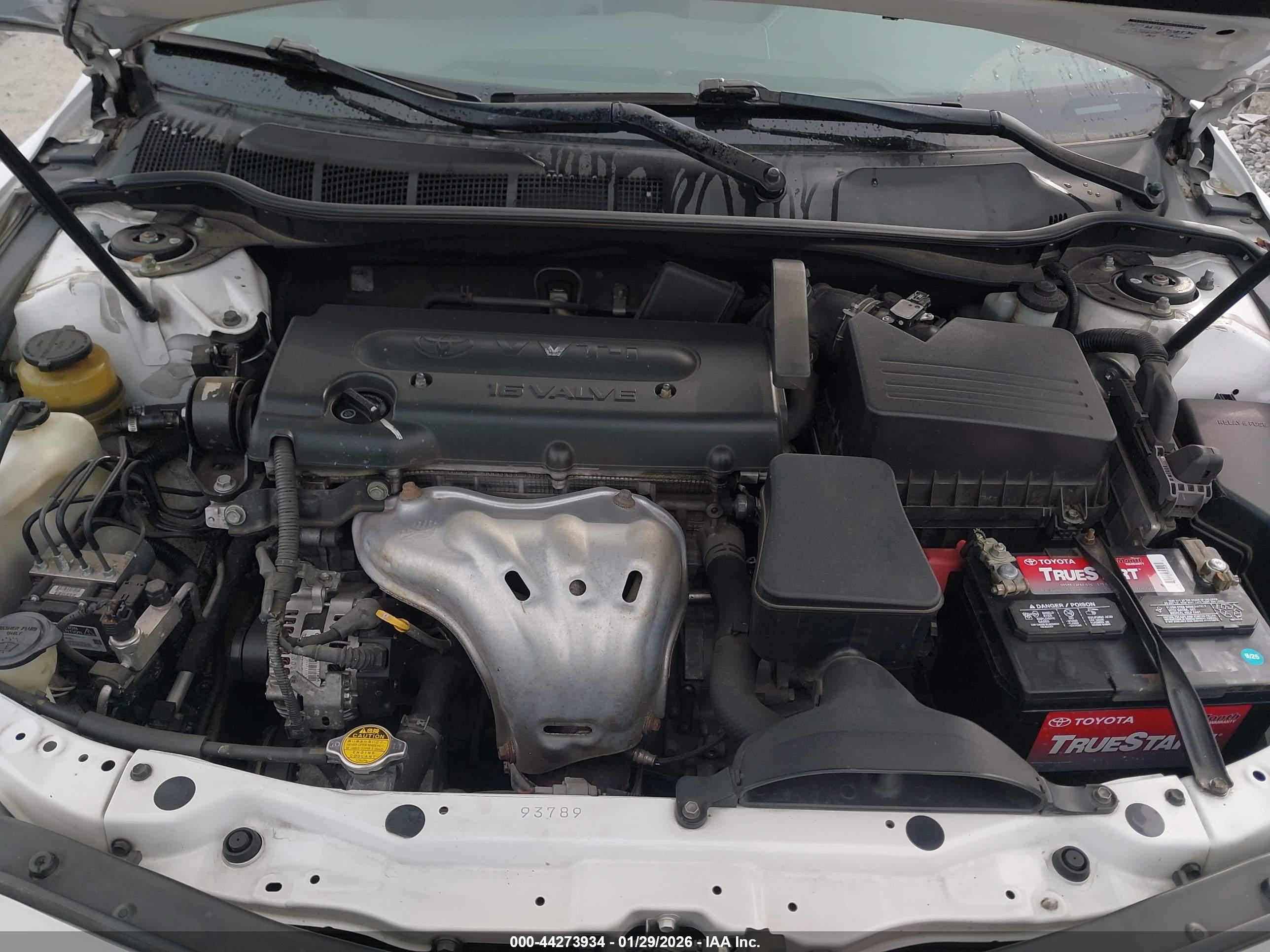 TOYOTA CAMRY image 10