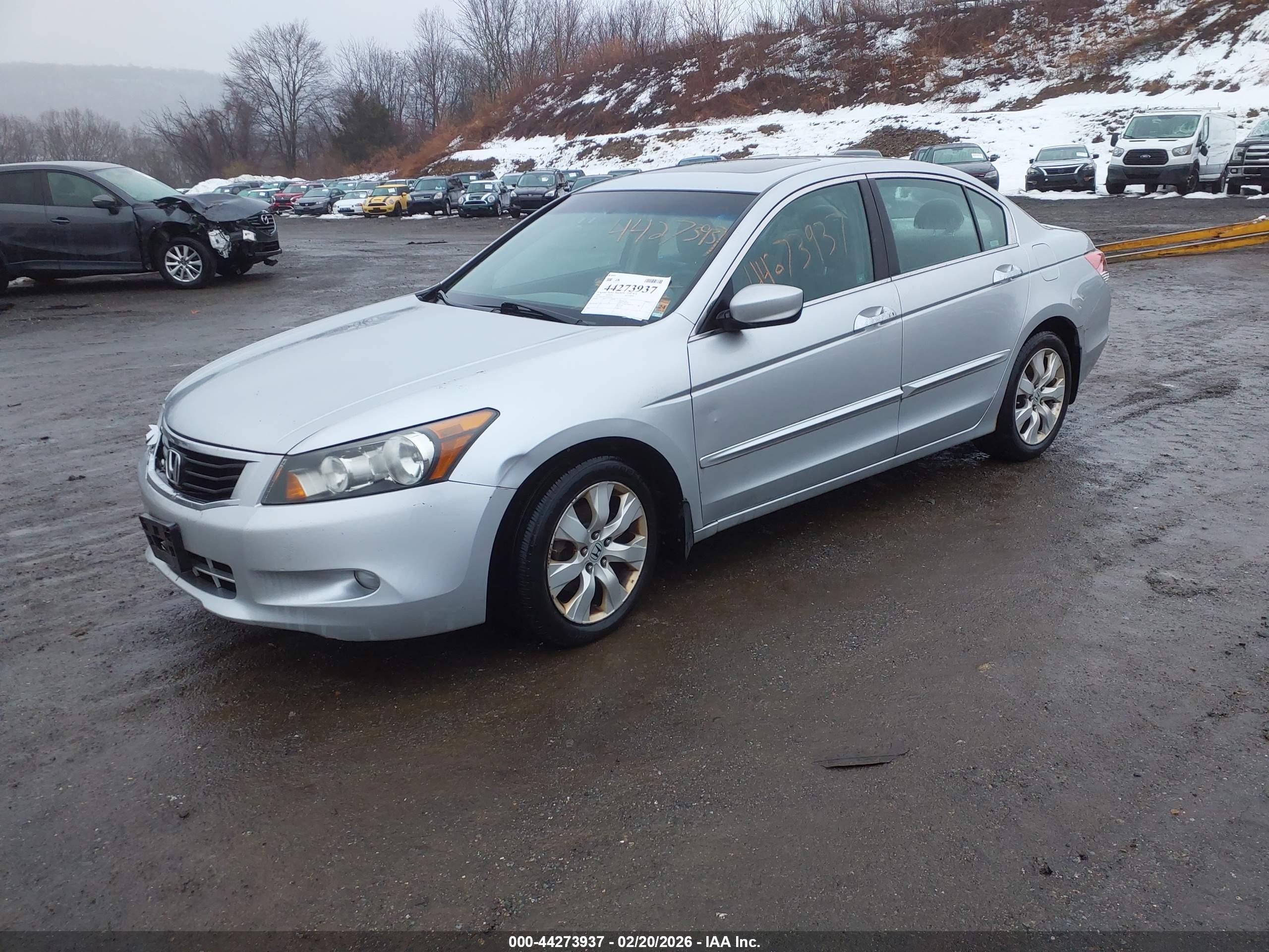 HONDA ACCORD image 2