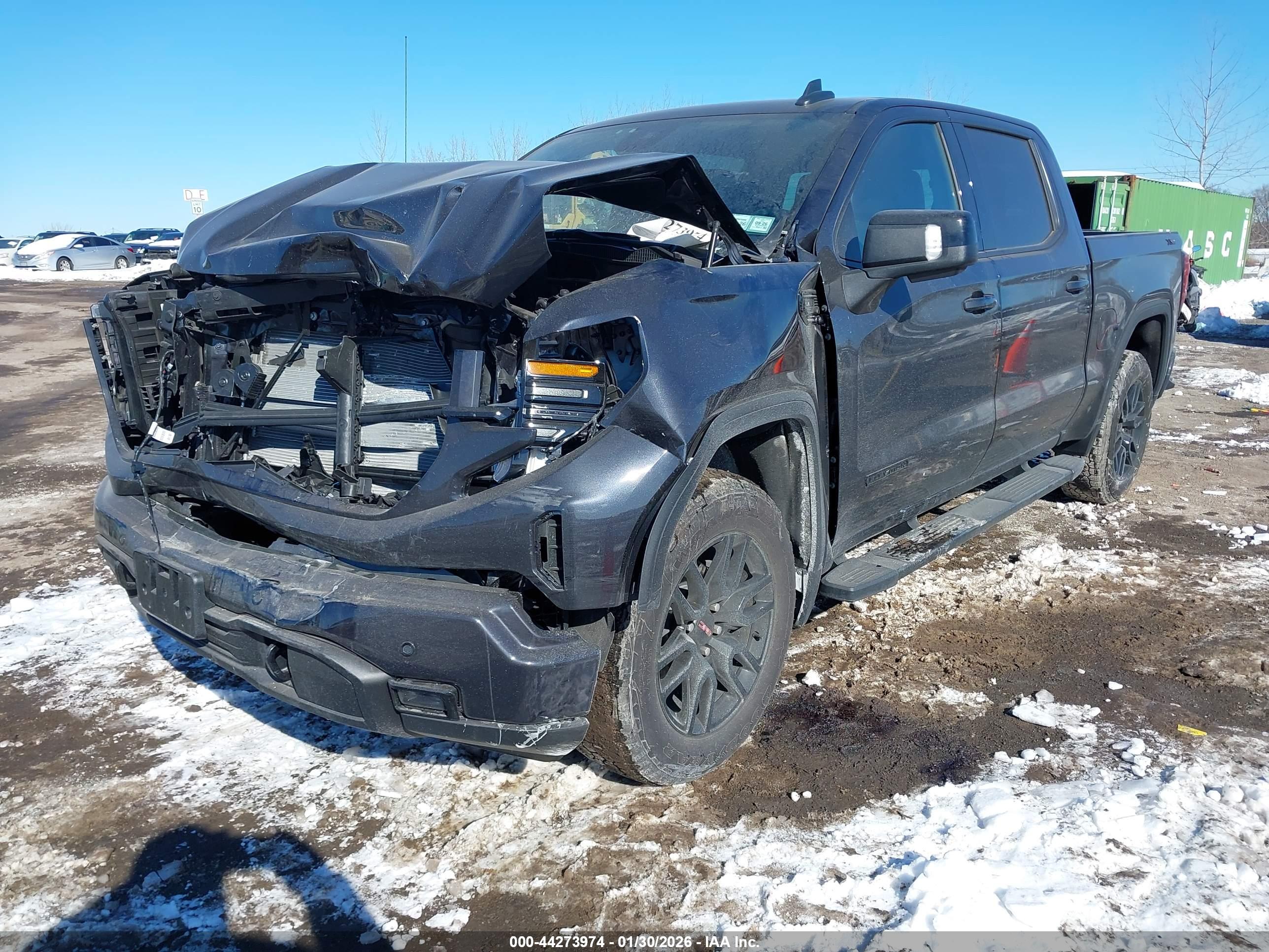 GMC SIERRA image 2