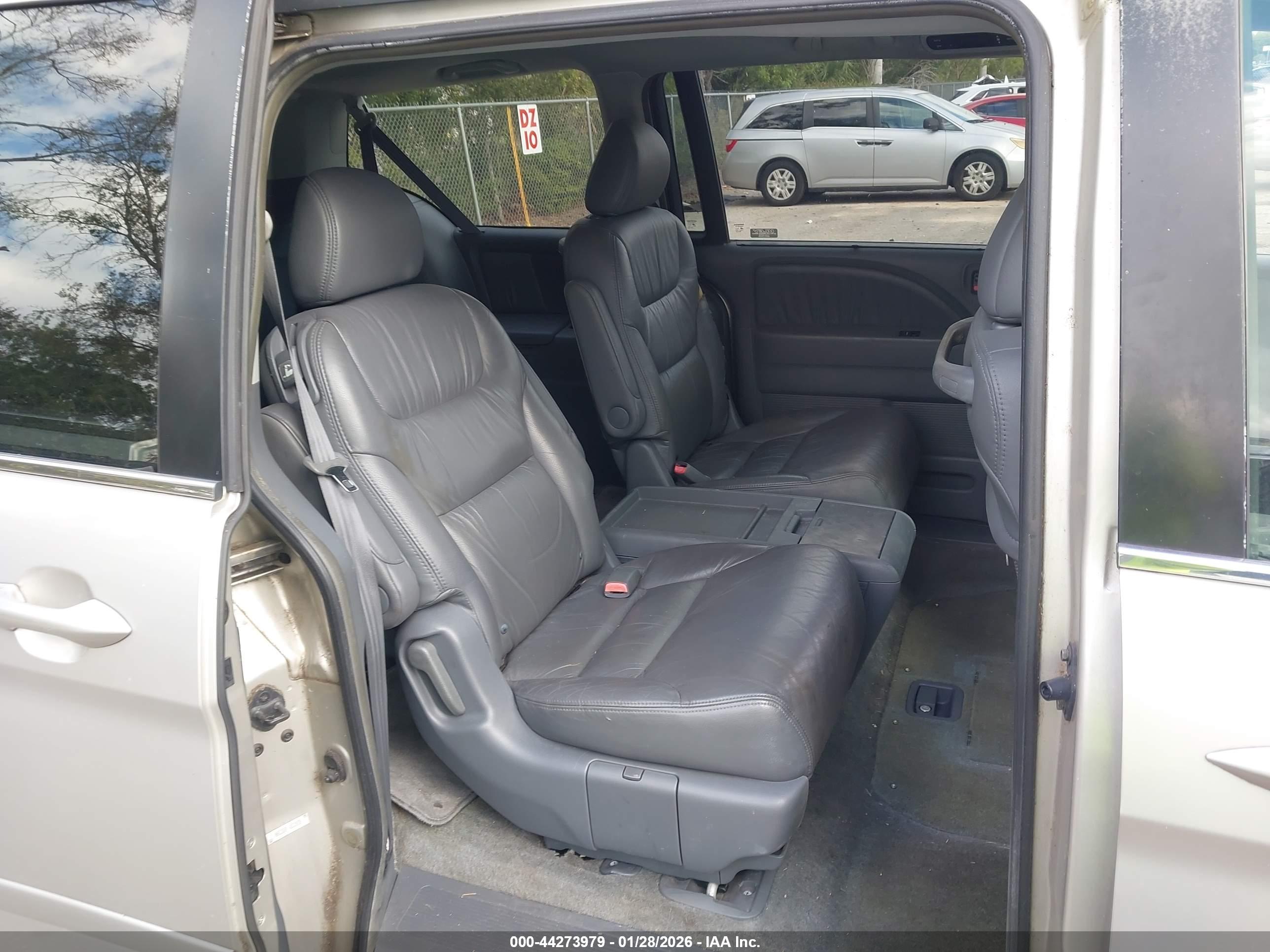HONDA ODYSSEY image 8