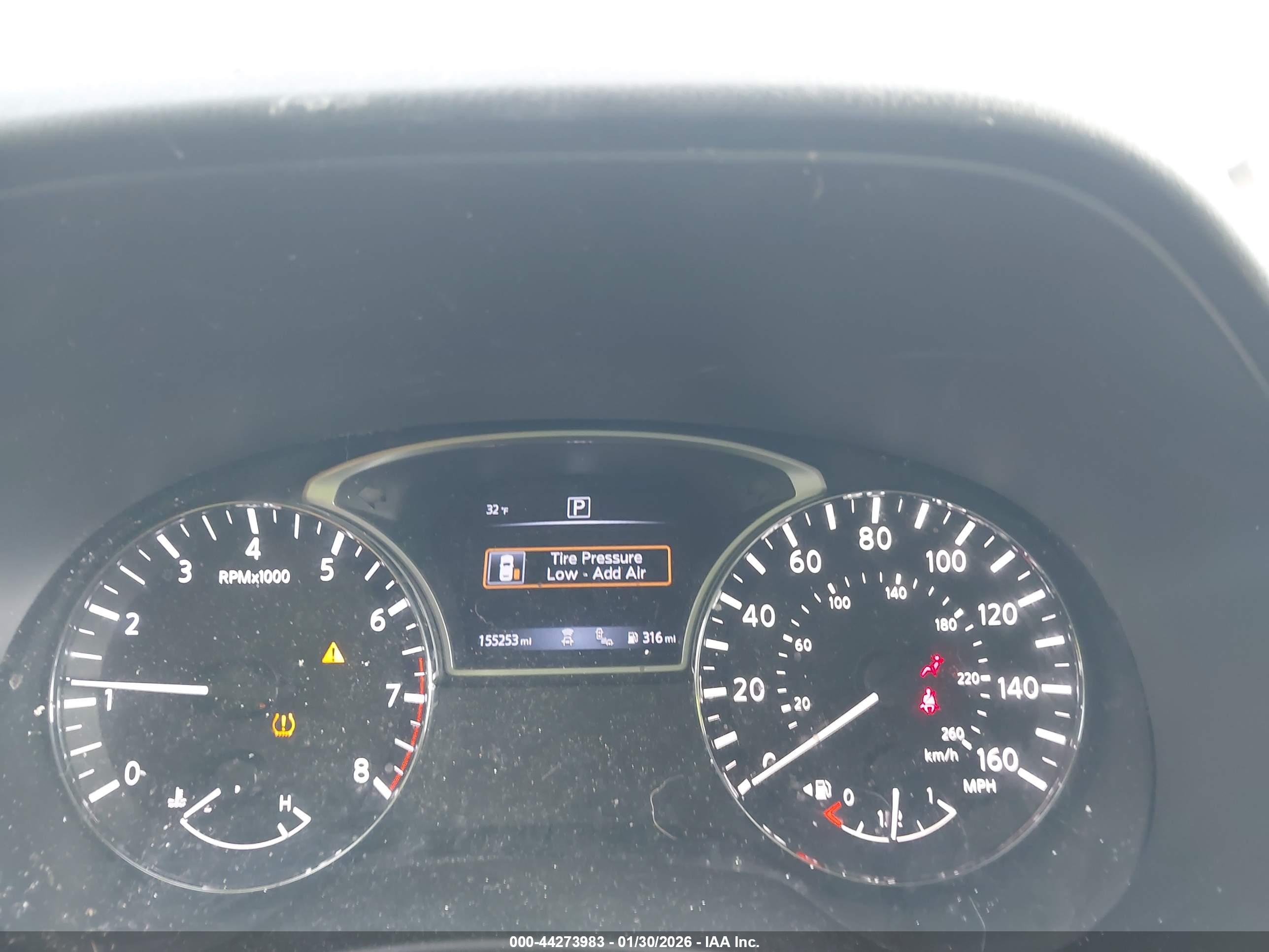 NISSAN PATHFINDER image 7