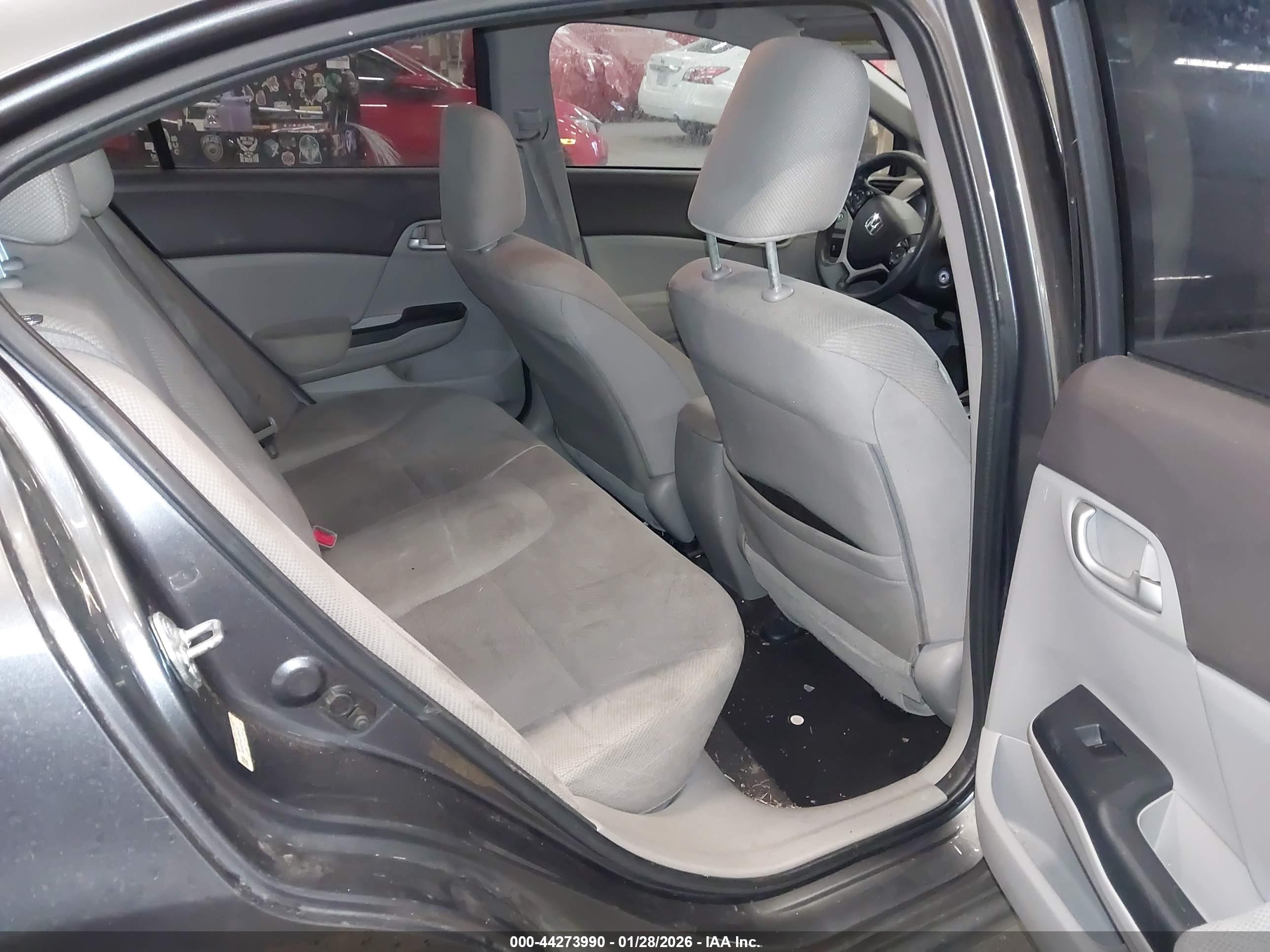 HONDA CIVIC image 8