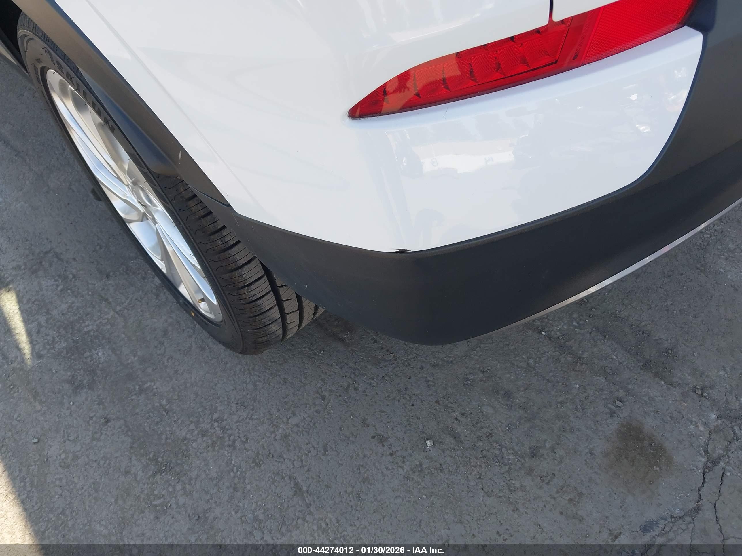 CHEVROLET BOLT image 6