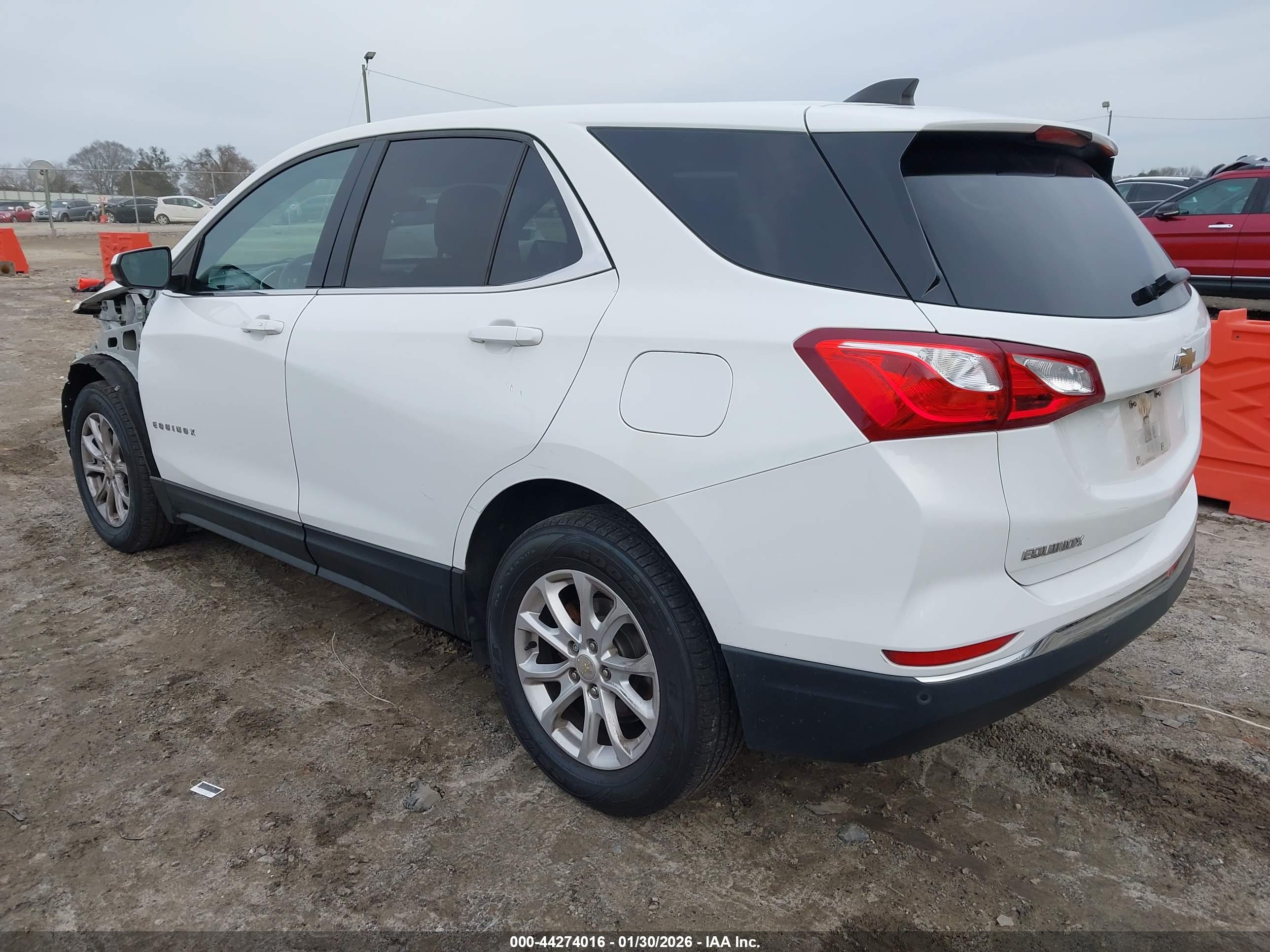 CHEVROLET EQUINOX image 3