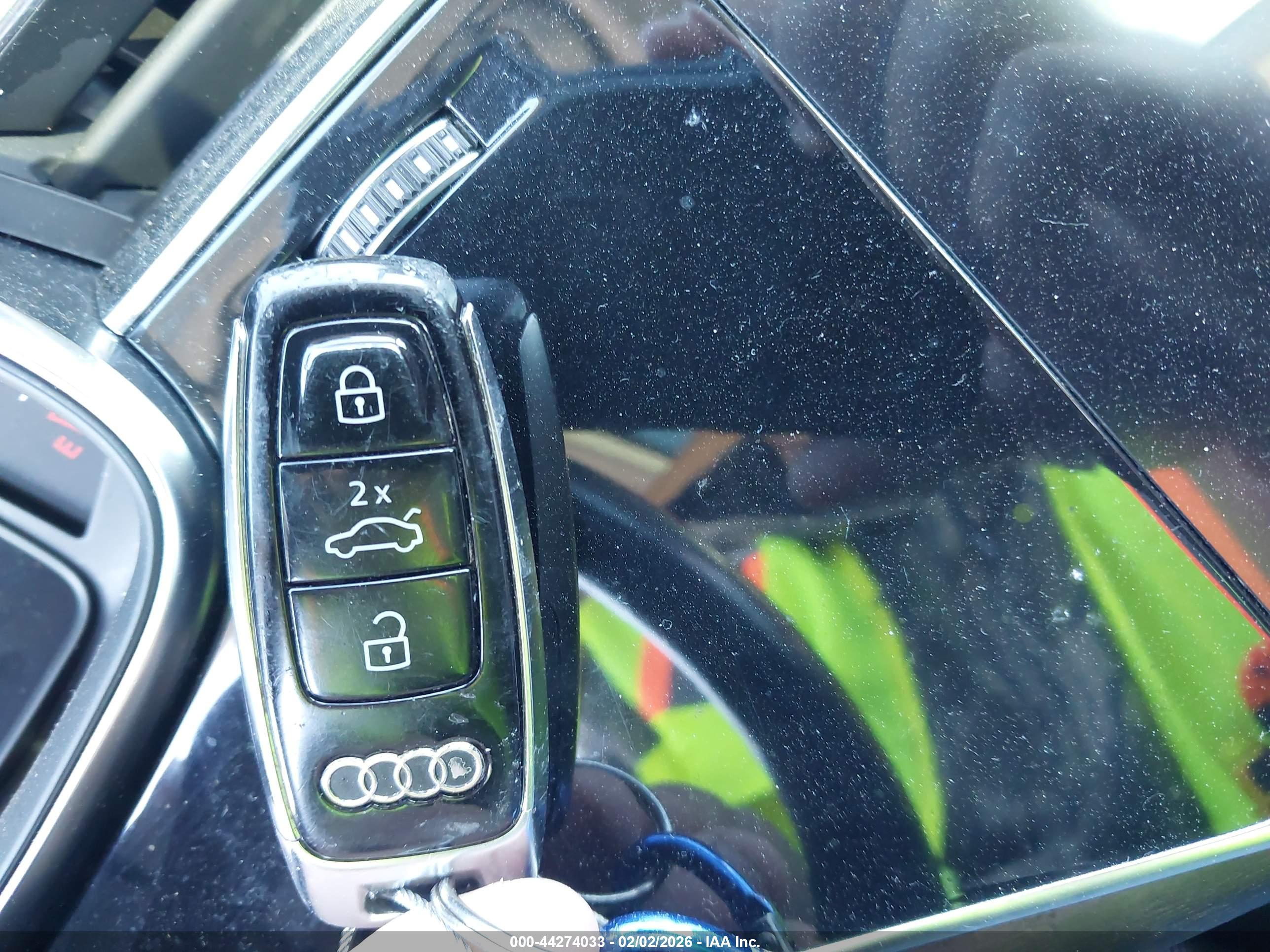 AUDI Q7 image 11