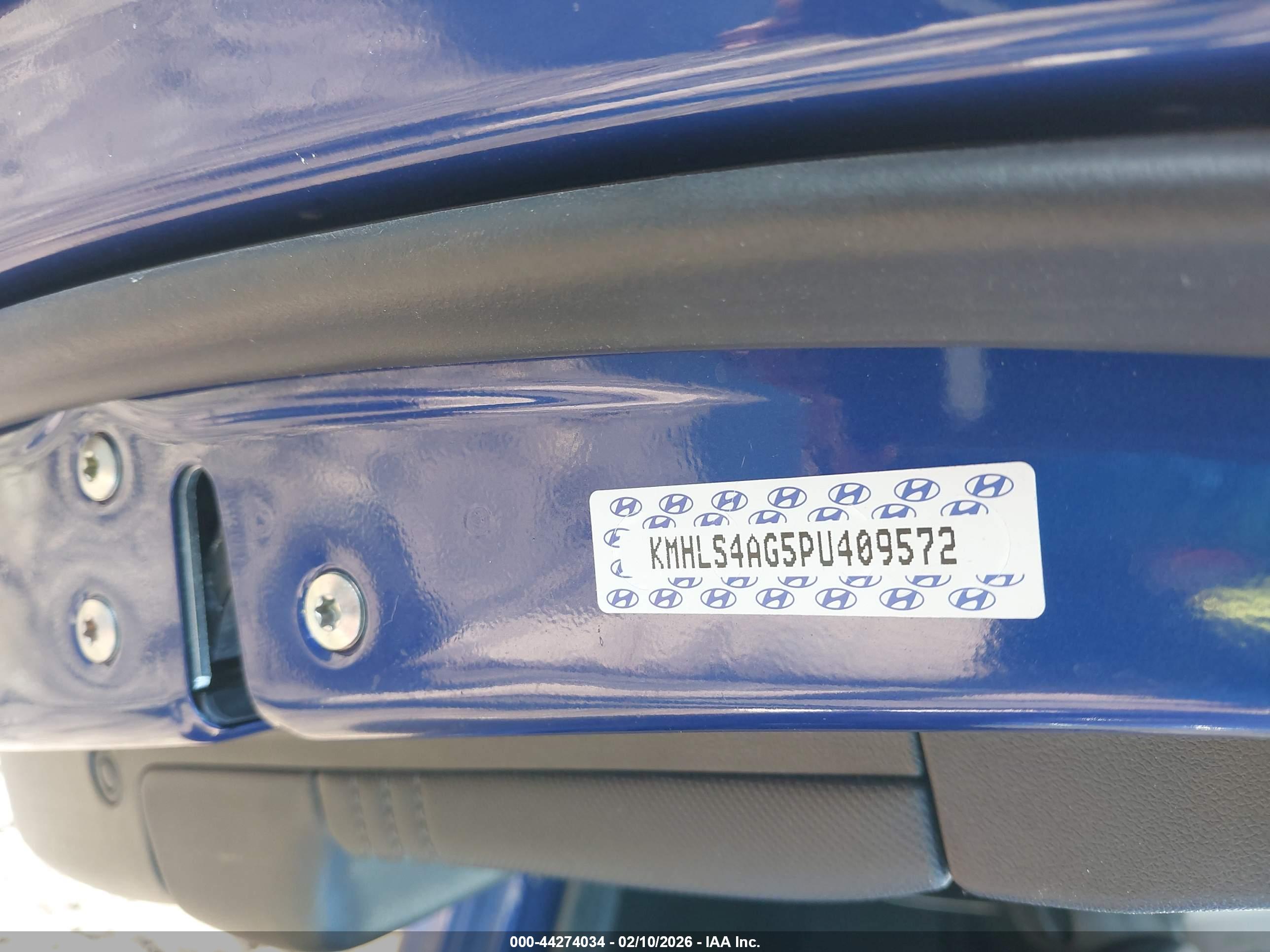 HYUNDAI ELANTRA image 9