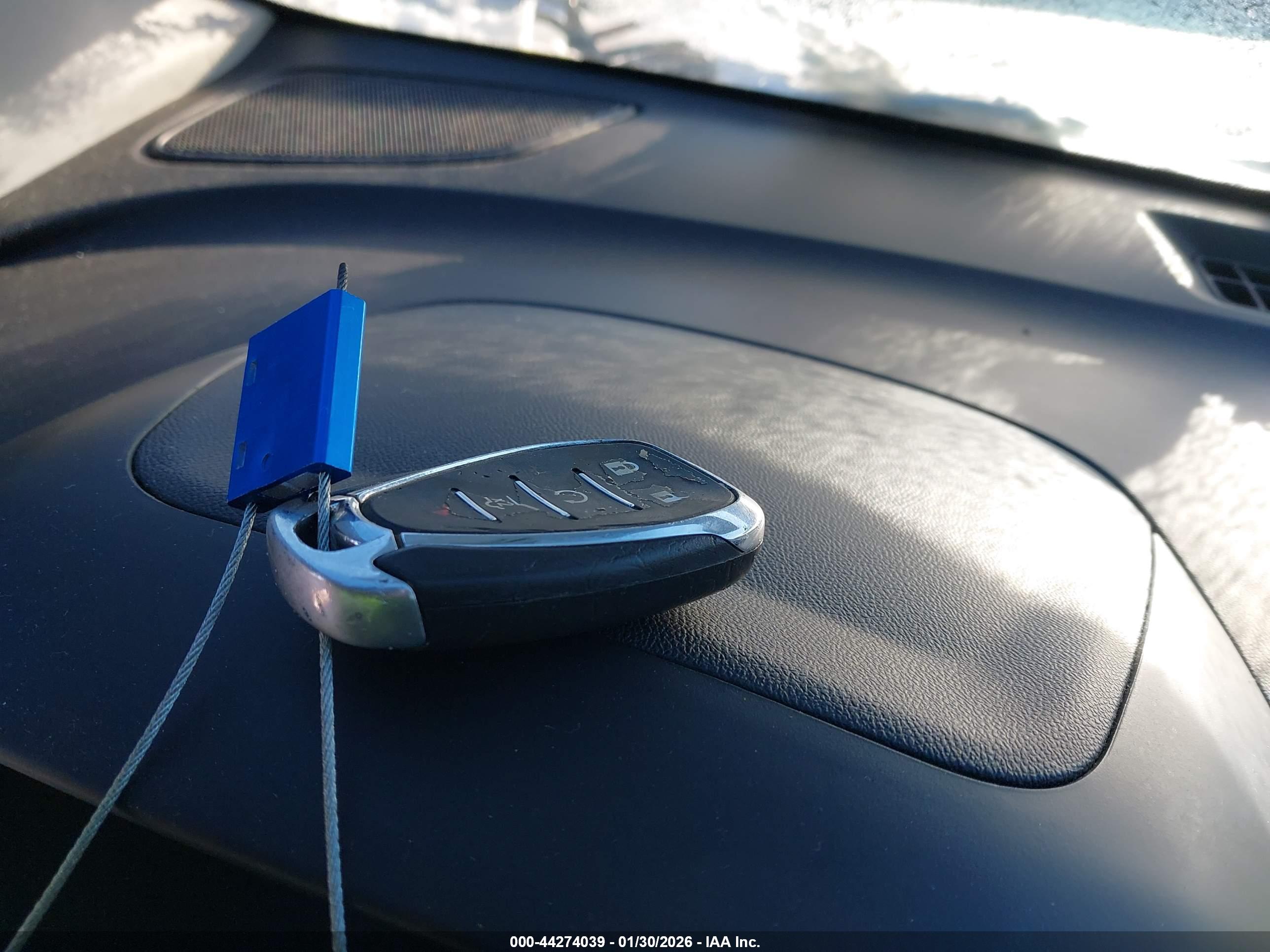 CHEVROLET EQUINOX image 11
