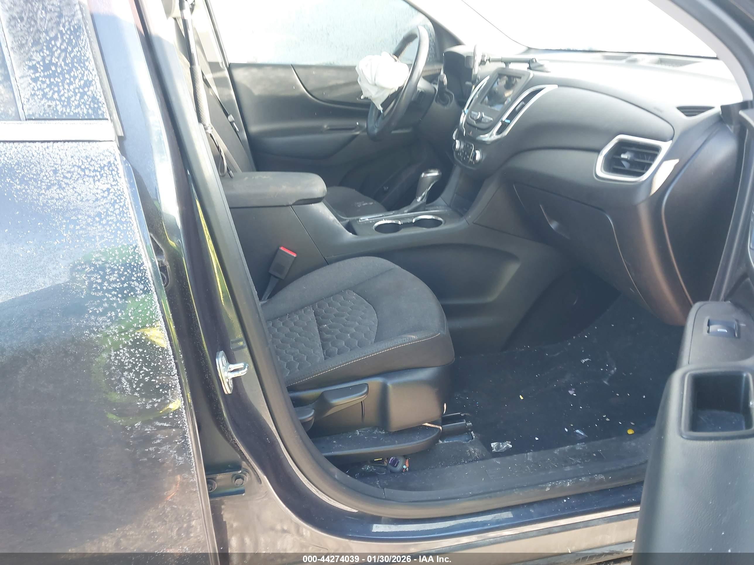 CHEVROLET EQUINOX image 5