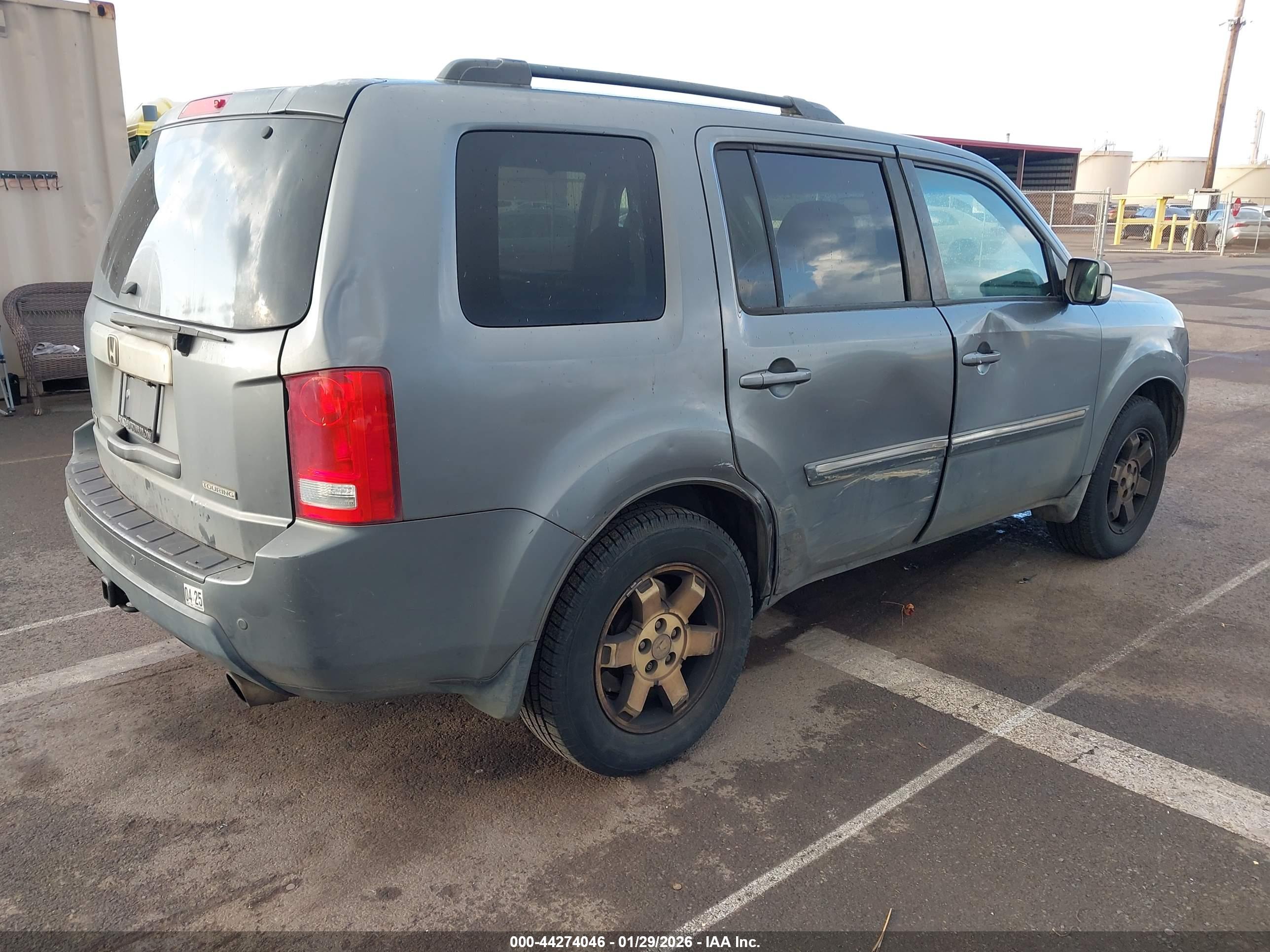 HONDA PILOT image 4
